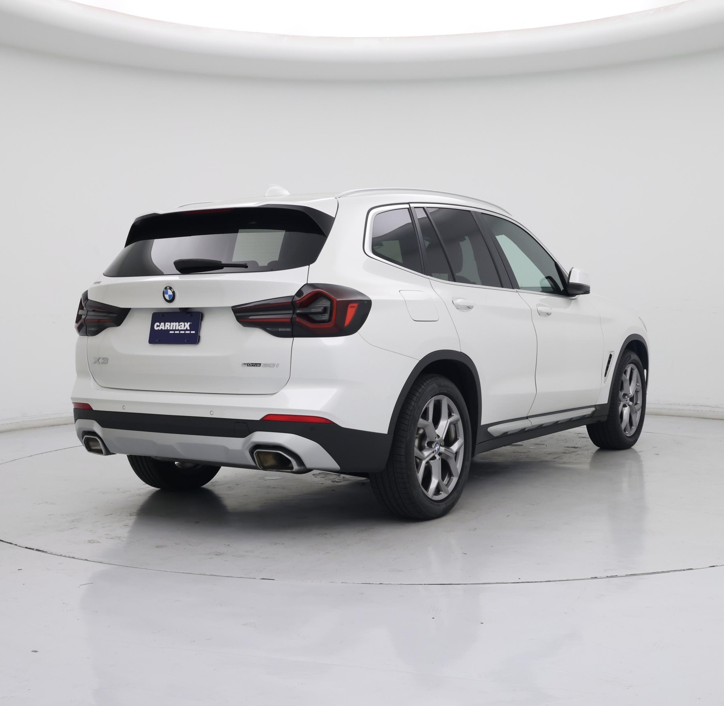 Thumbnail: 2023 BMW X3 - 8