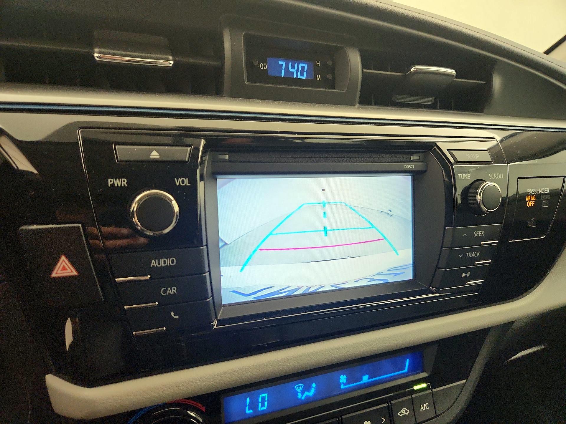 Thumbnail: 2016 Toyota Corolla - 14