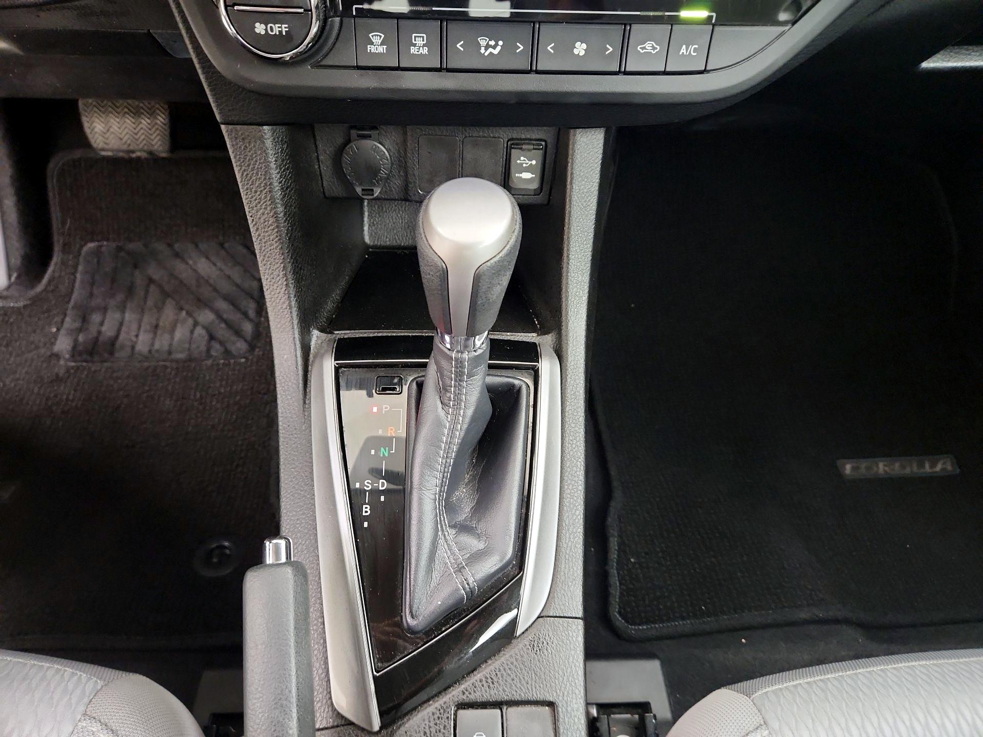 Thumbnail: 2016 Toyota Corolla - 17