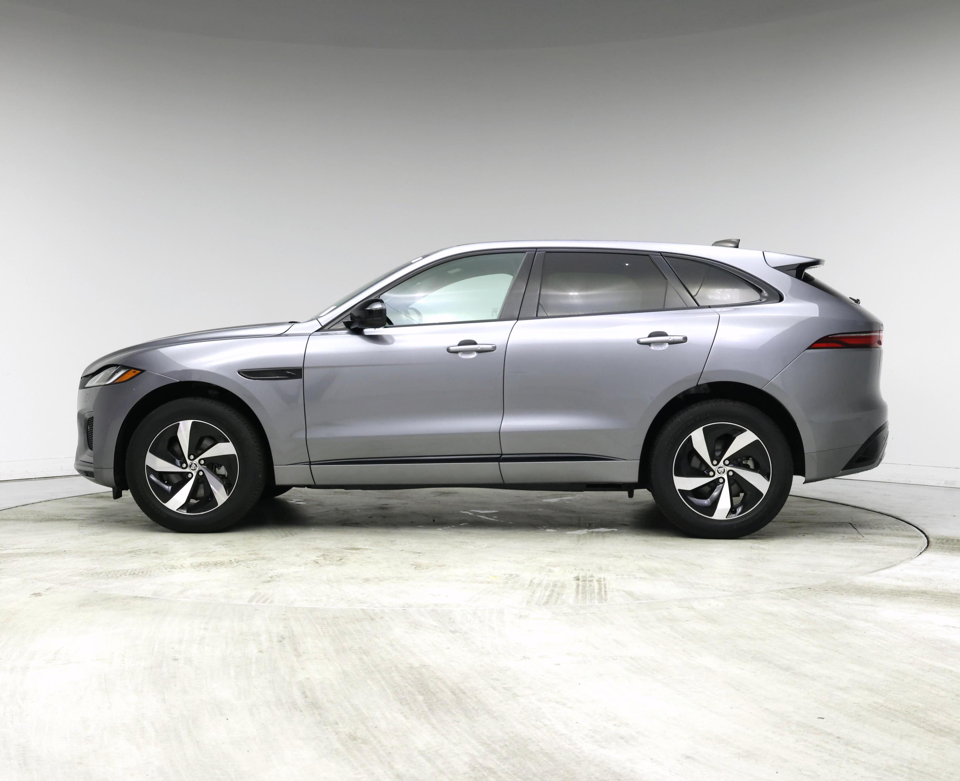 Thumbnail: 2024 Jaguar F-Pace - 3