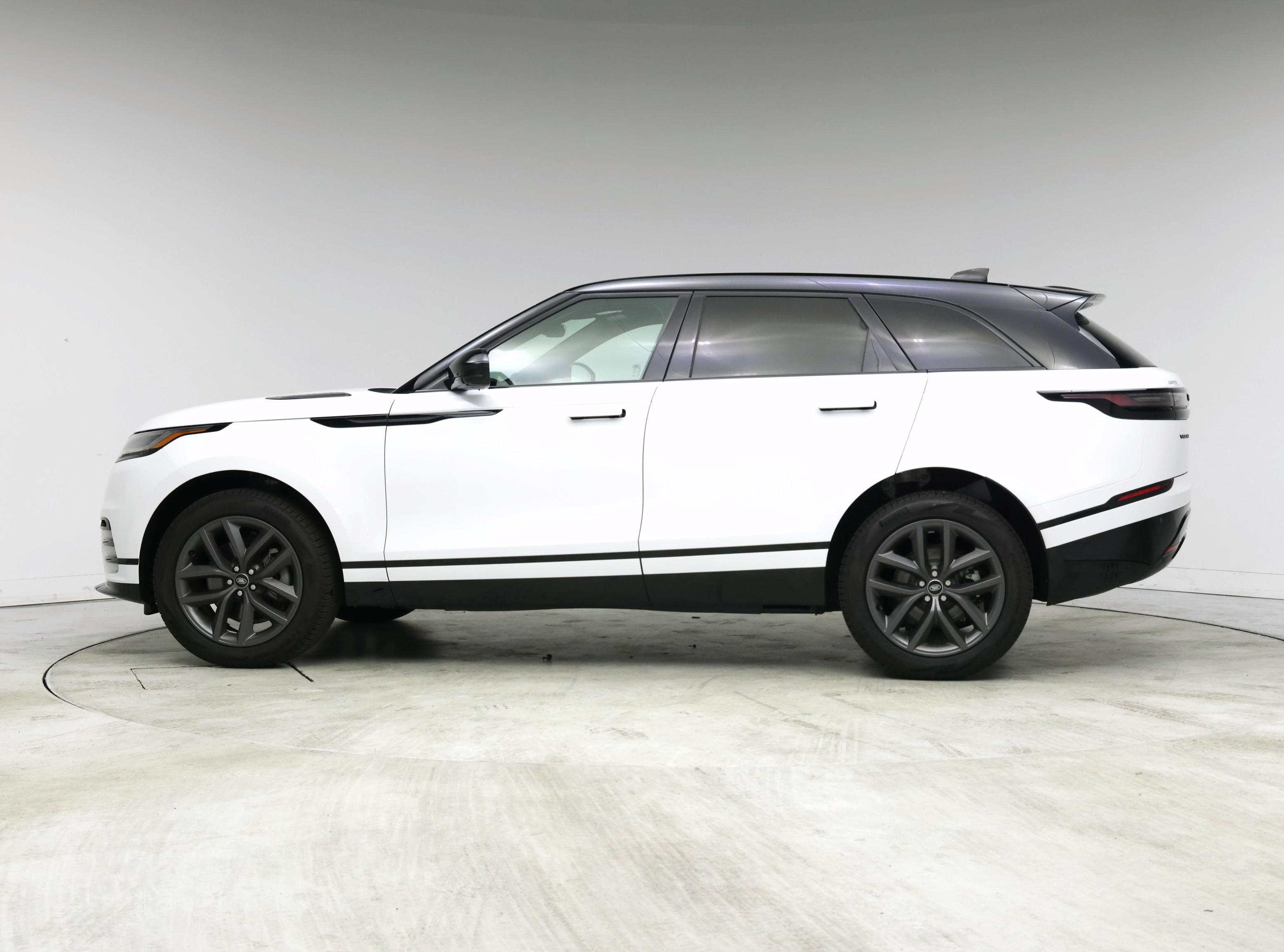 Thumbnail: 2024 Land Rover Range Rover Velar - 3