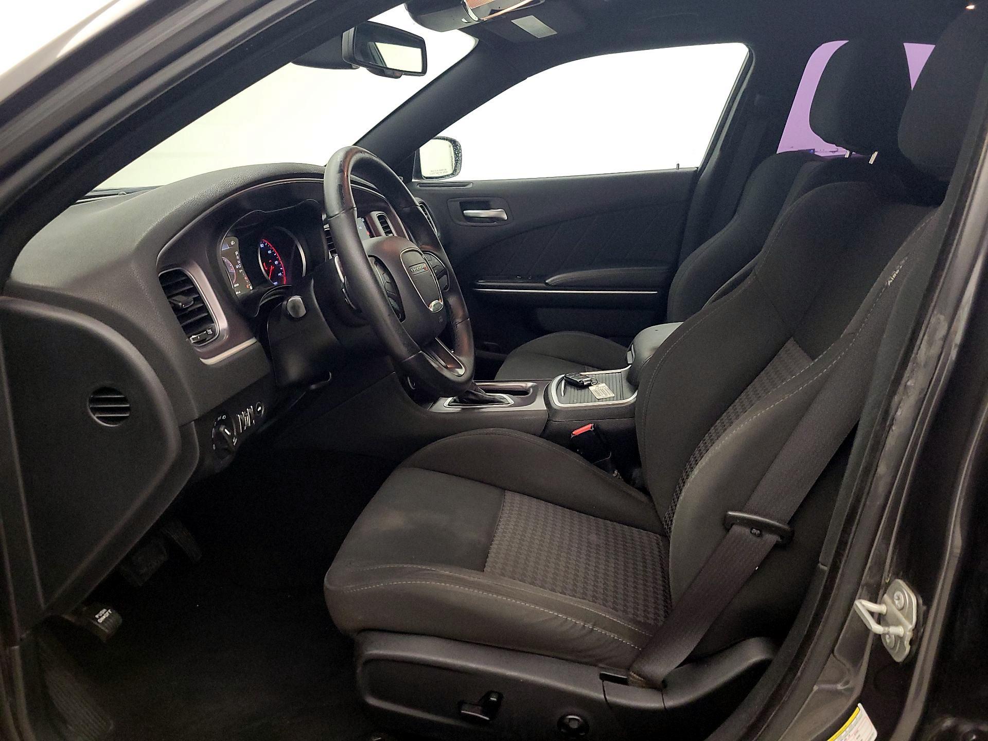 Thumbnail: 2019 Dodge Charger - 11