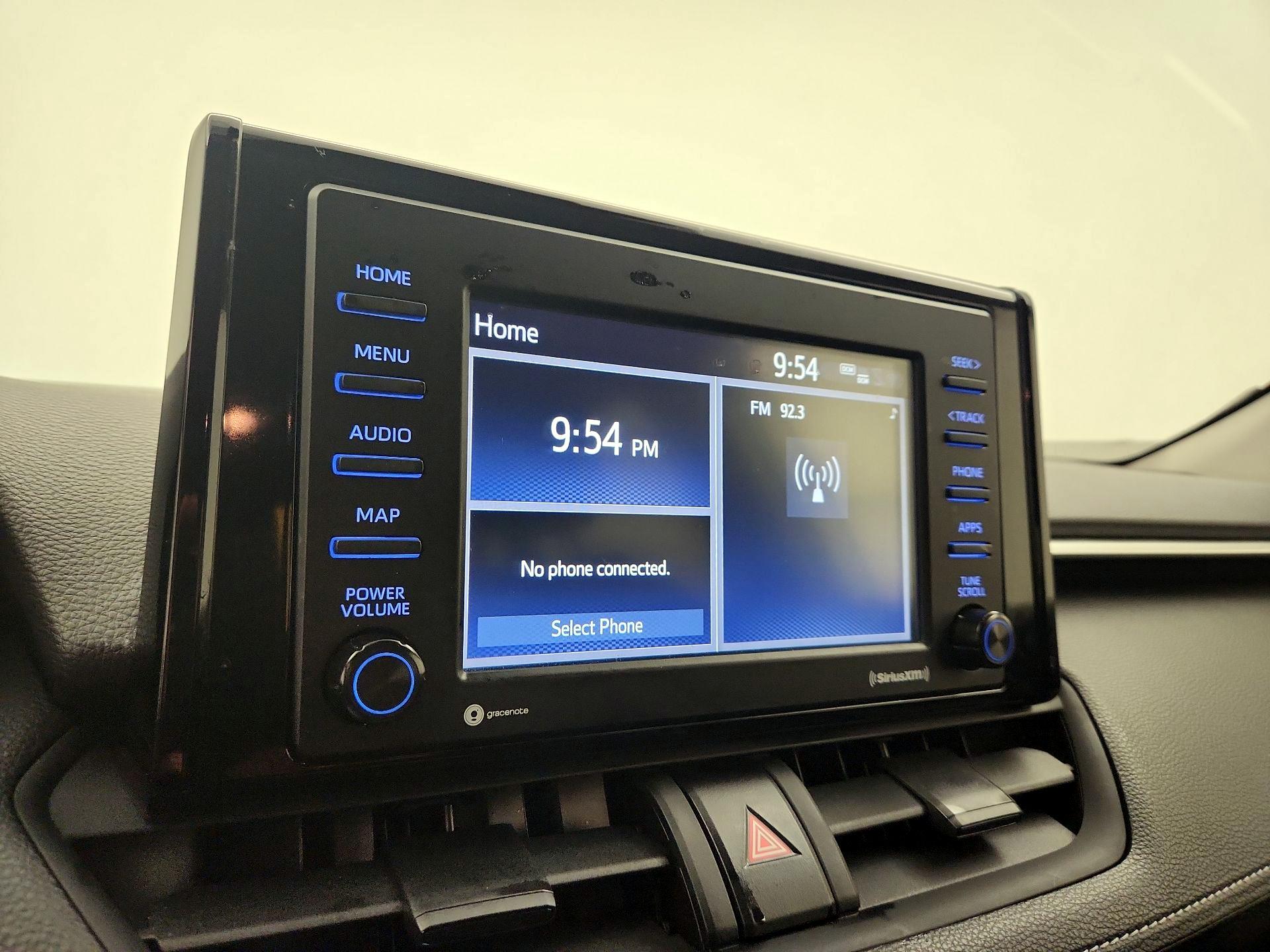 Thumbnail: 2020 Toyota RAV4 - 15