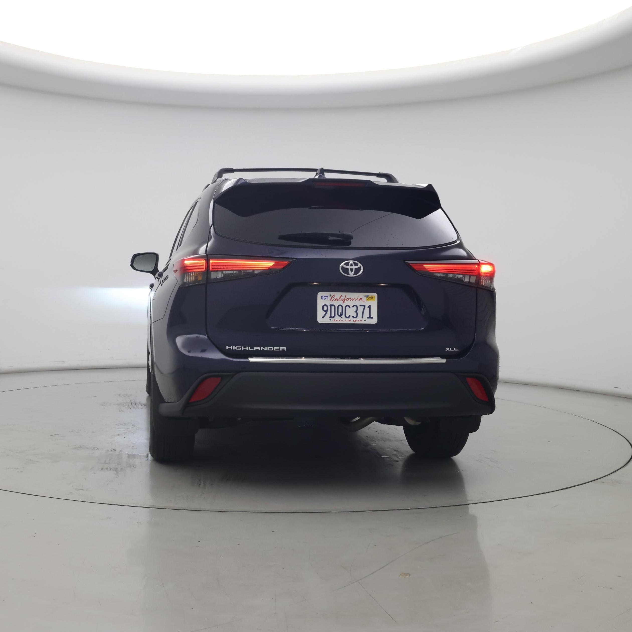 Thumbnail: 2022 Toyota Highlander - 6