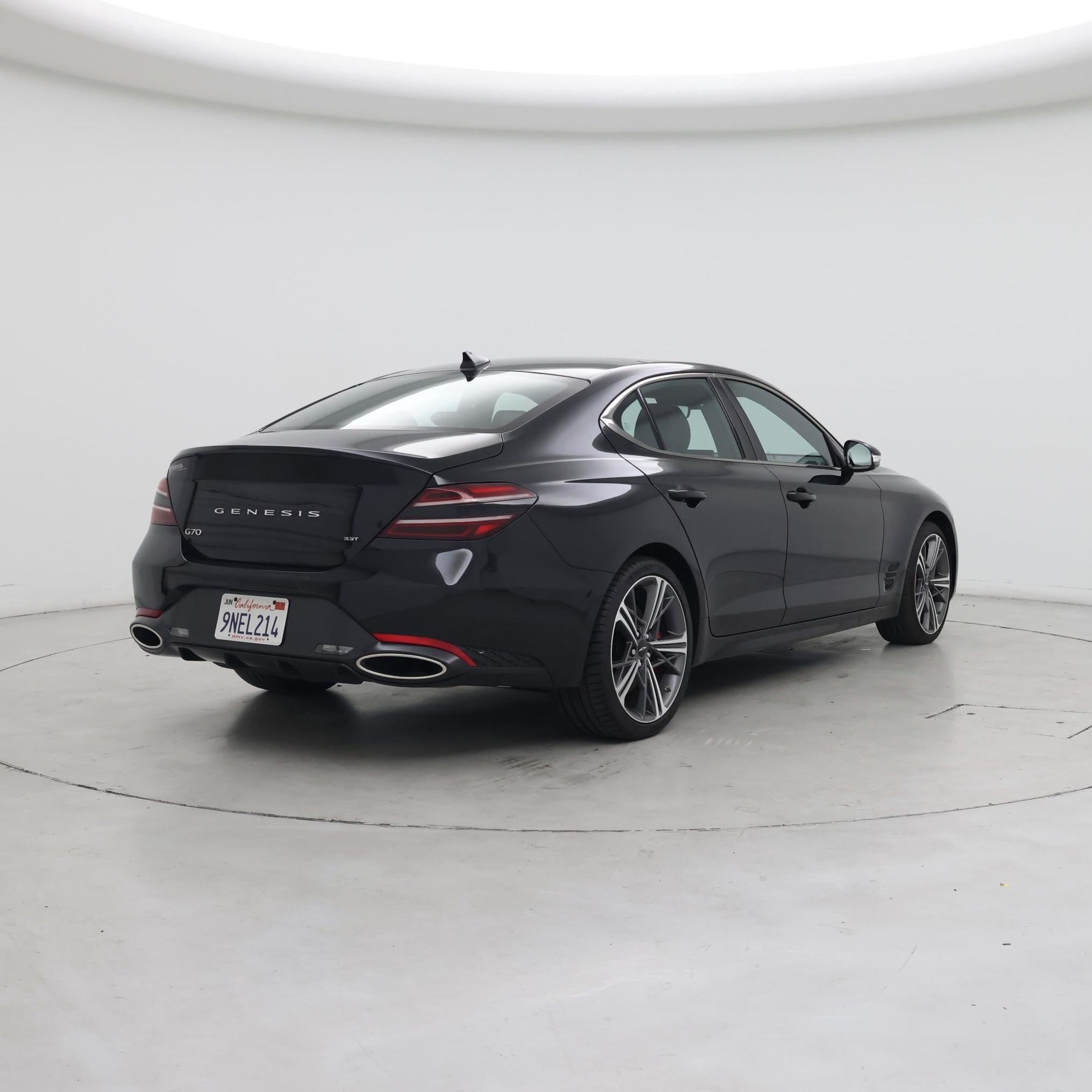 Thumbnail: 2024 Genesis G70 - 8