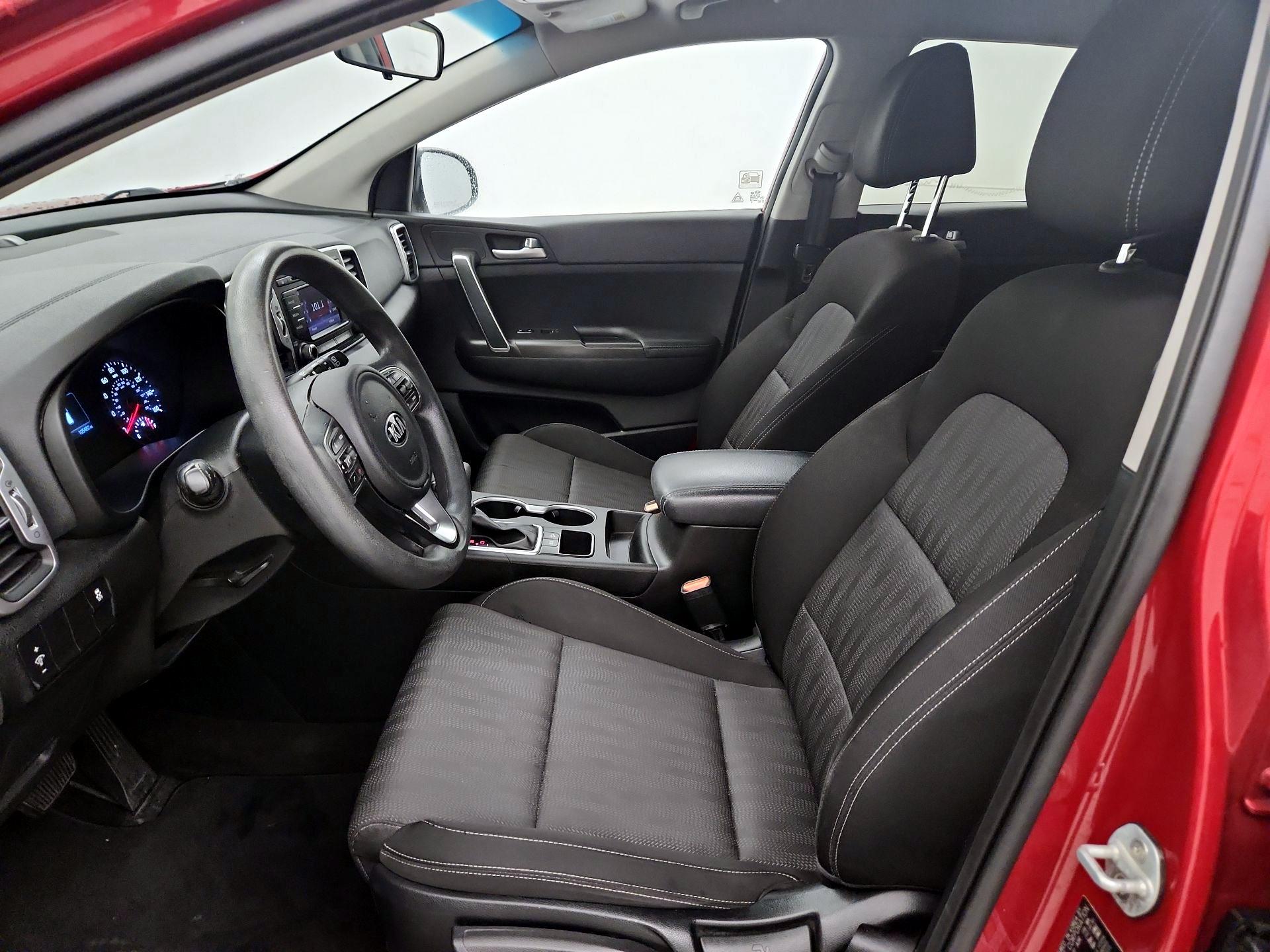 Thumbnail: 2017 Kia Sportage - 11