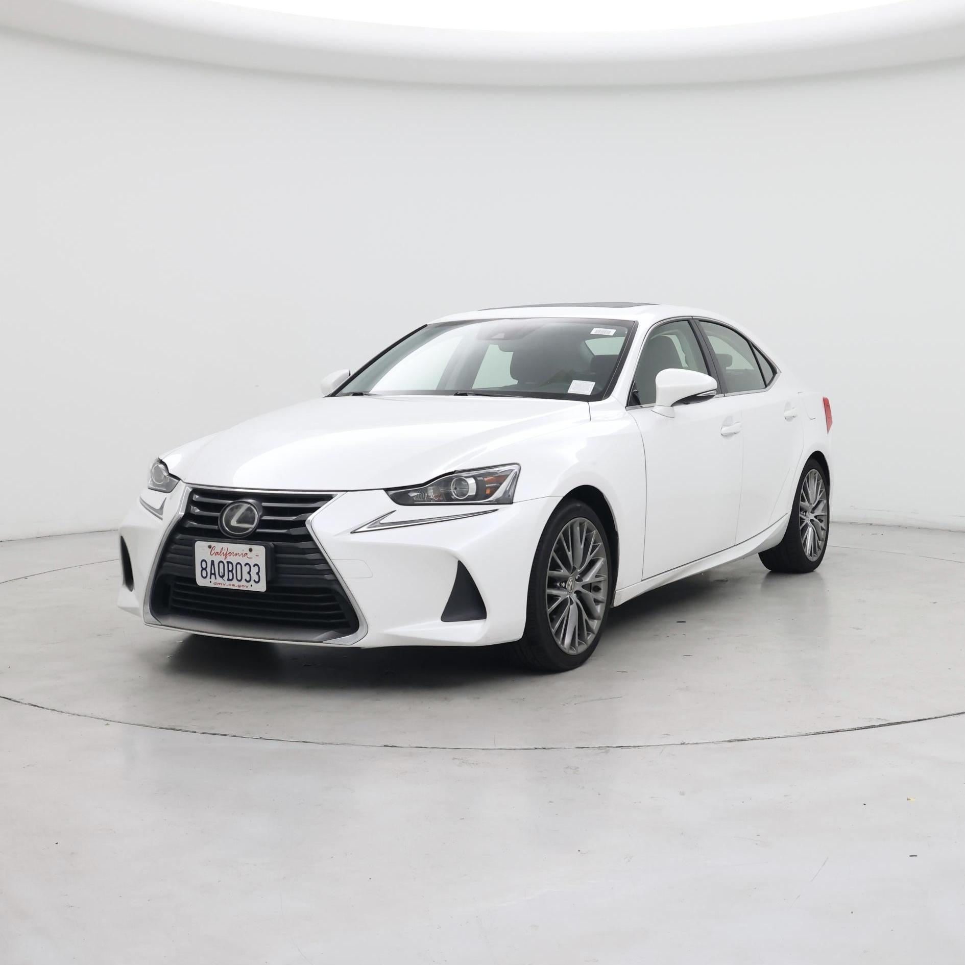 Thumbnail: 2017 Lexus IS - 4