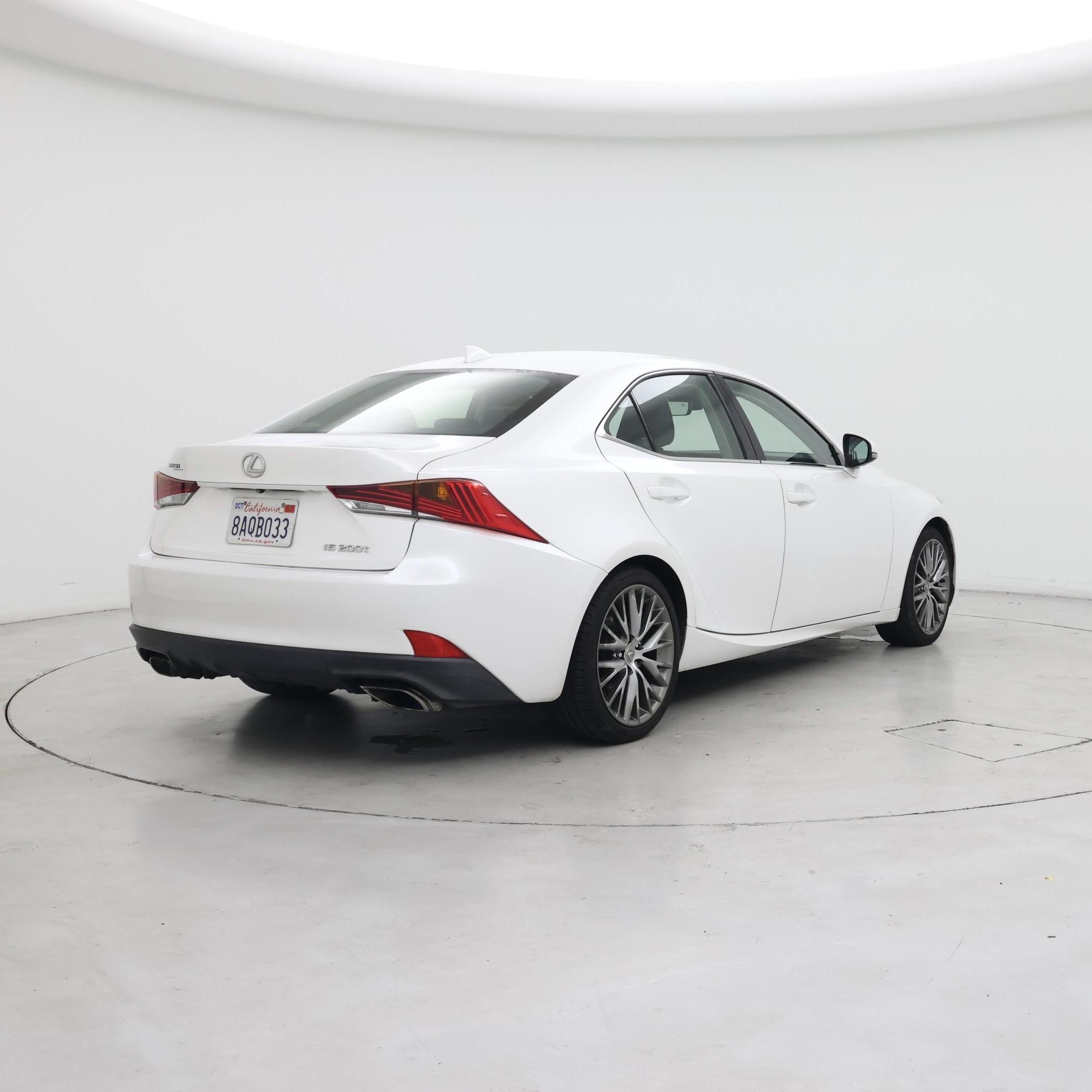 Thumbnail: 2017 Lexus IS - 8