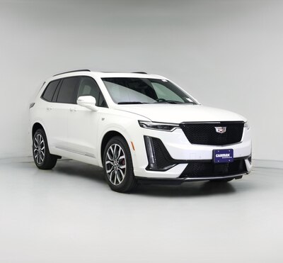 White 2023 Cadillac XT6 Sport