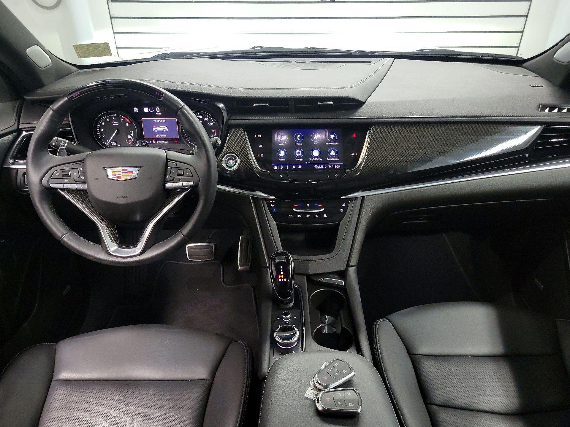 Thumbnail: 2023 Cadillac XT6 - 9