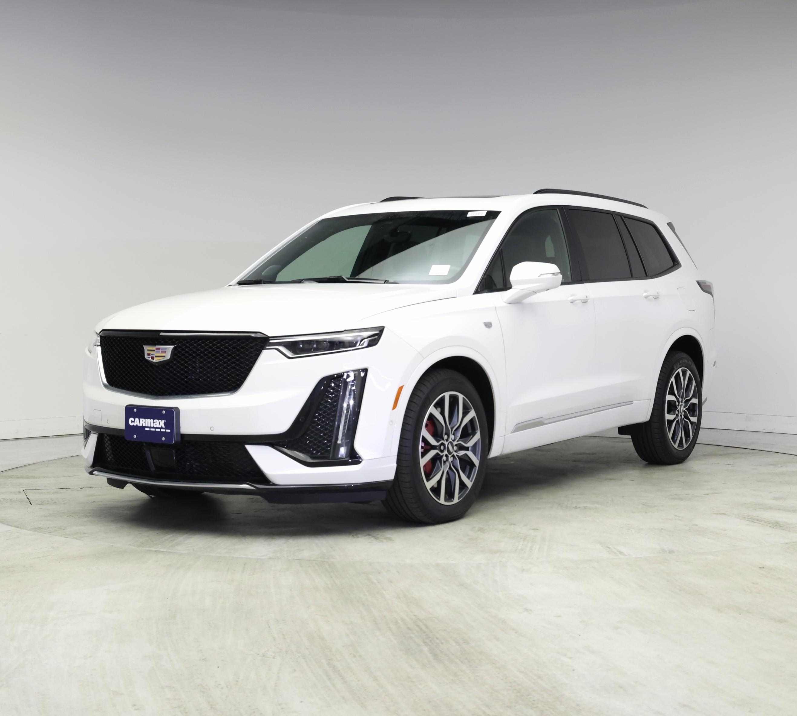 Thumbnail: 2023 Cadillac XT6 - 4