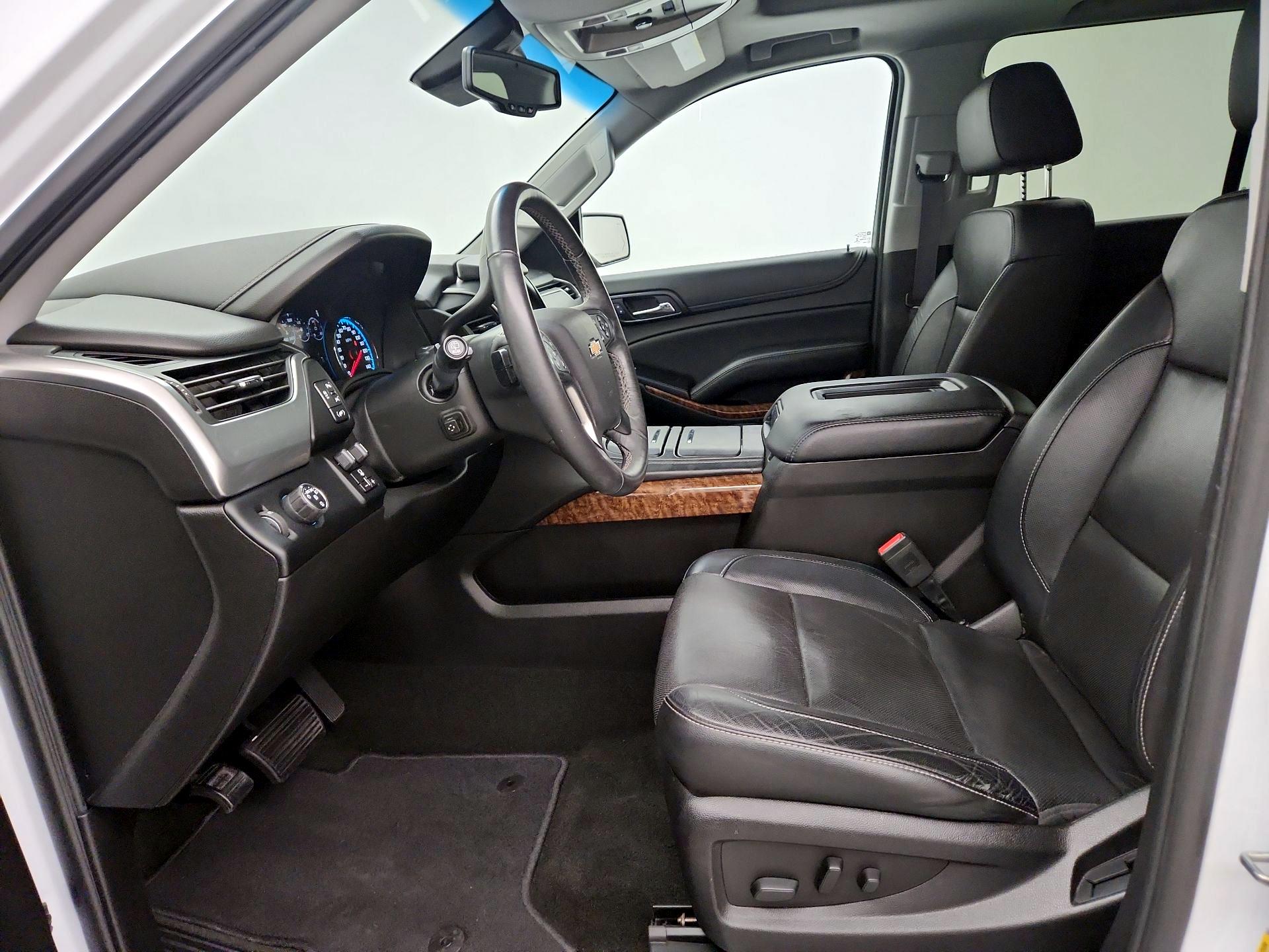 Thumbnail: 2017 Chevrolet Tahoe - 11