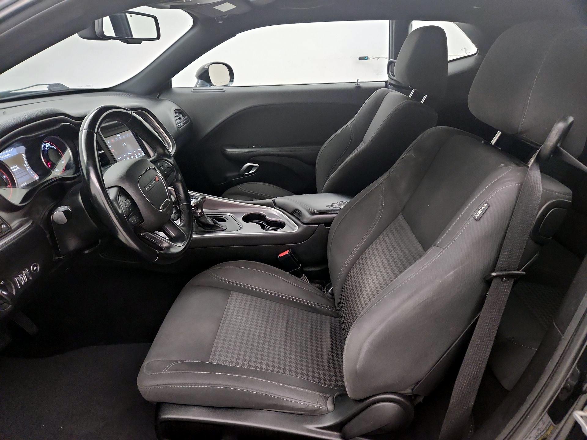 Thumbnail: 2019 Dodge Challenger - 11