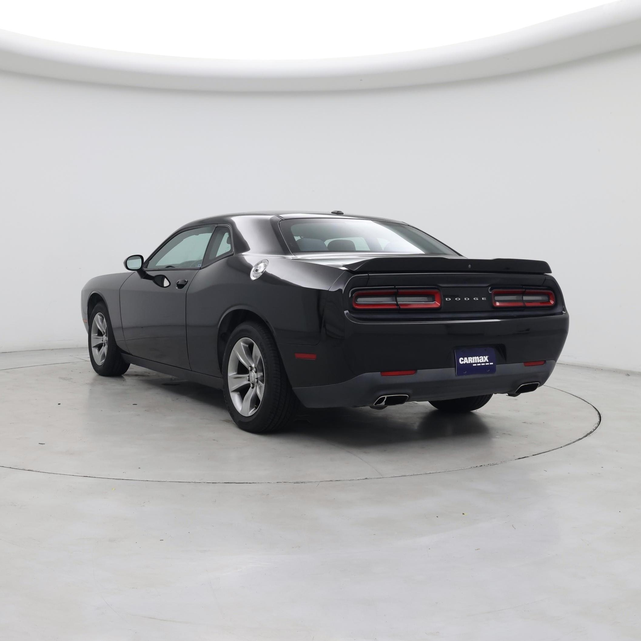 Thumbnail: 2019 Dodge Challenger - 2