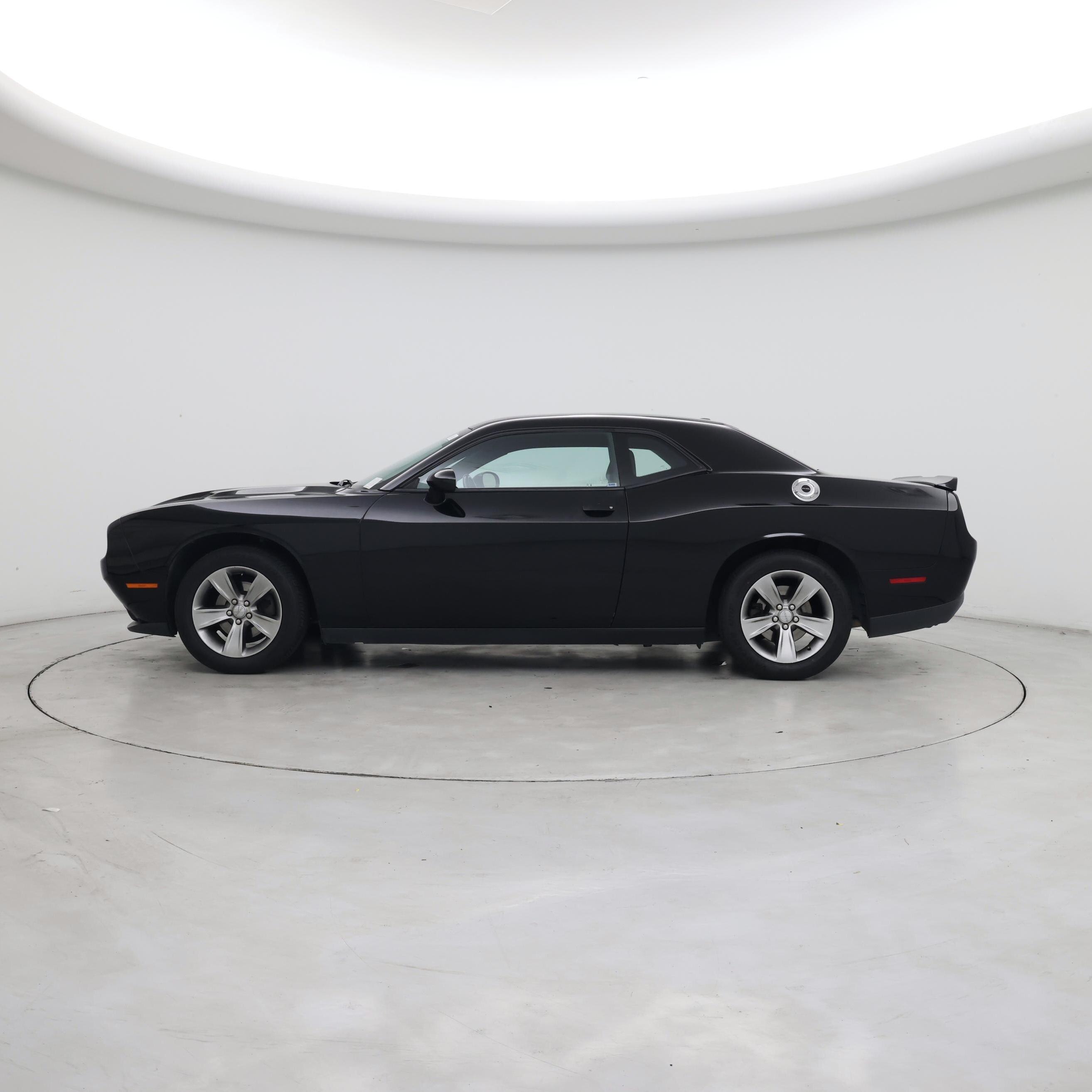 Thumbnail: 2019 Dodge Challenger - 3