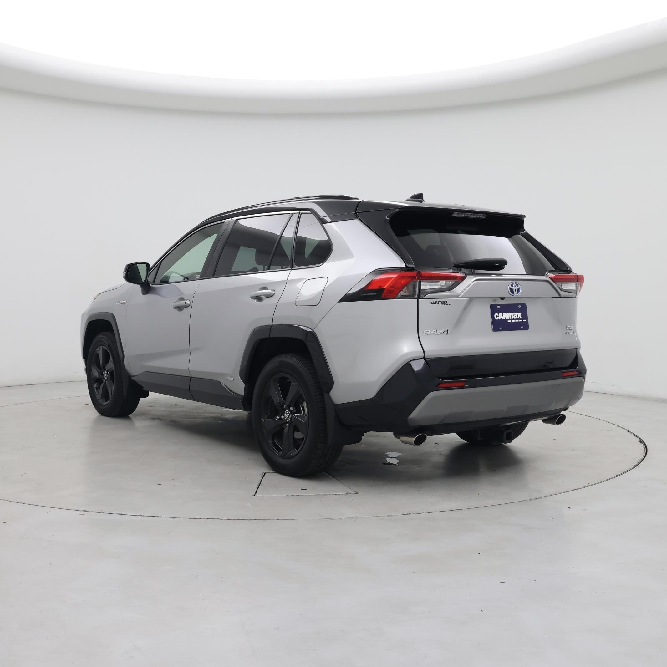 Thumbnail: 2020 Toyota RAV4 - 2