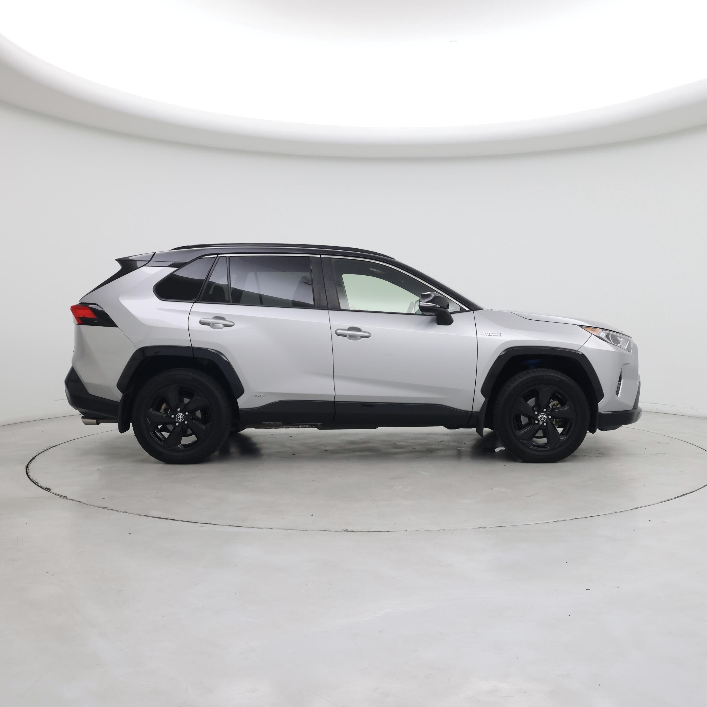 Thumbnail: 2020 Toyota RAV4 - 7