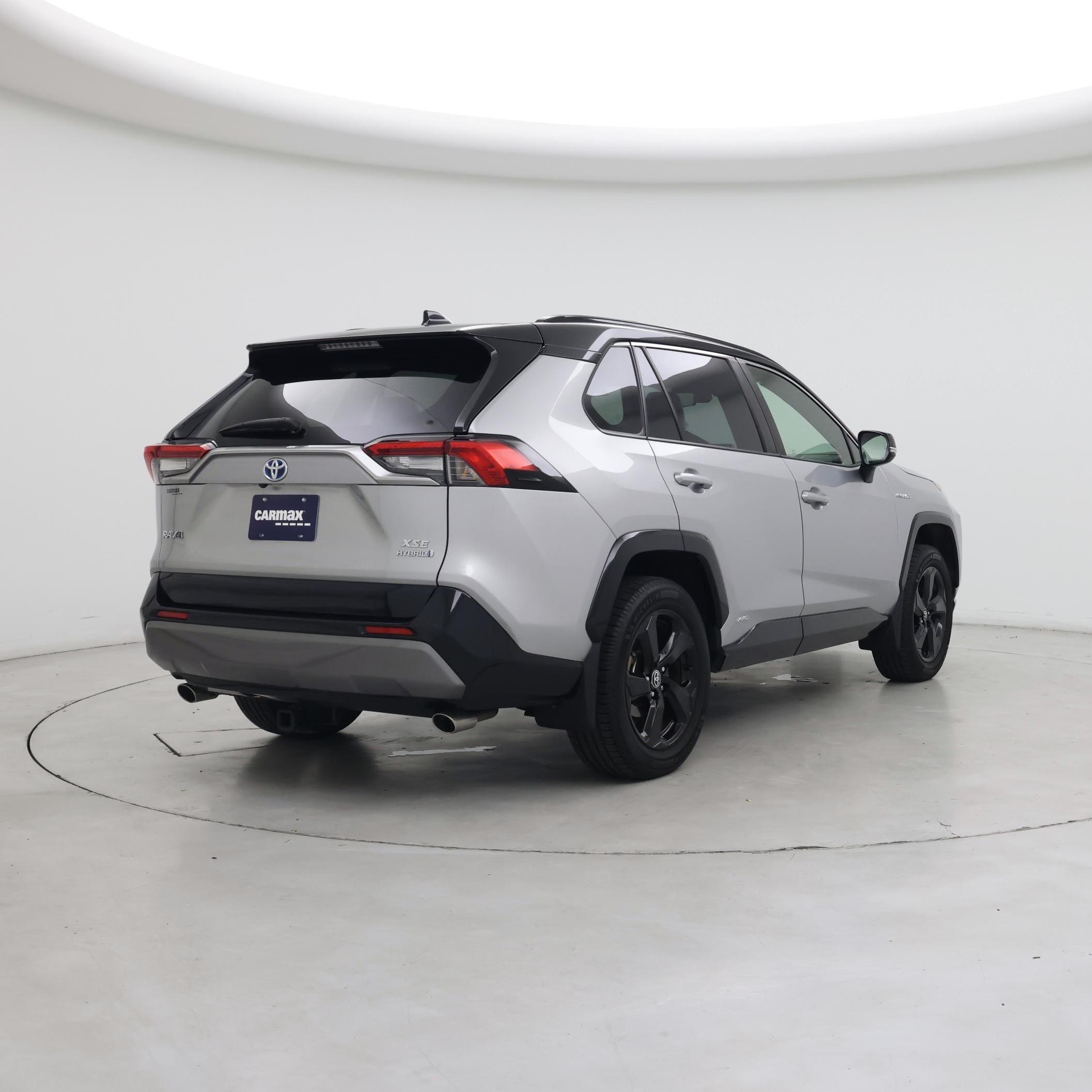 Thumbnail: 2020 Toyota RAV4 - 8
