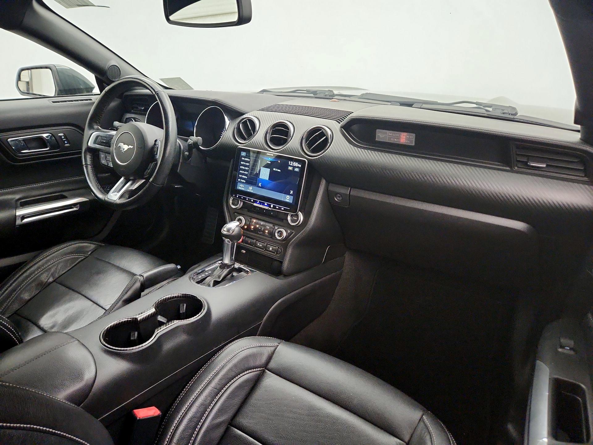 Thumbnail: 2016 Ford Mustang - 9