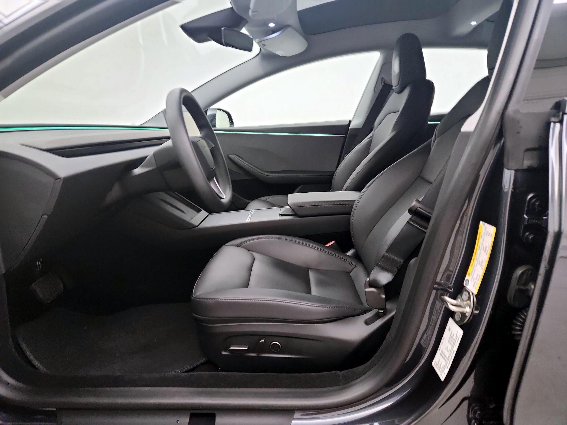 Thumbnail: 2024 Tesla Model 3 - 11