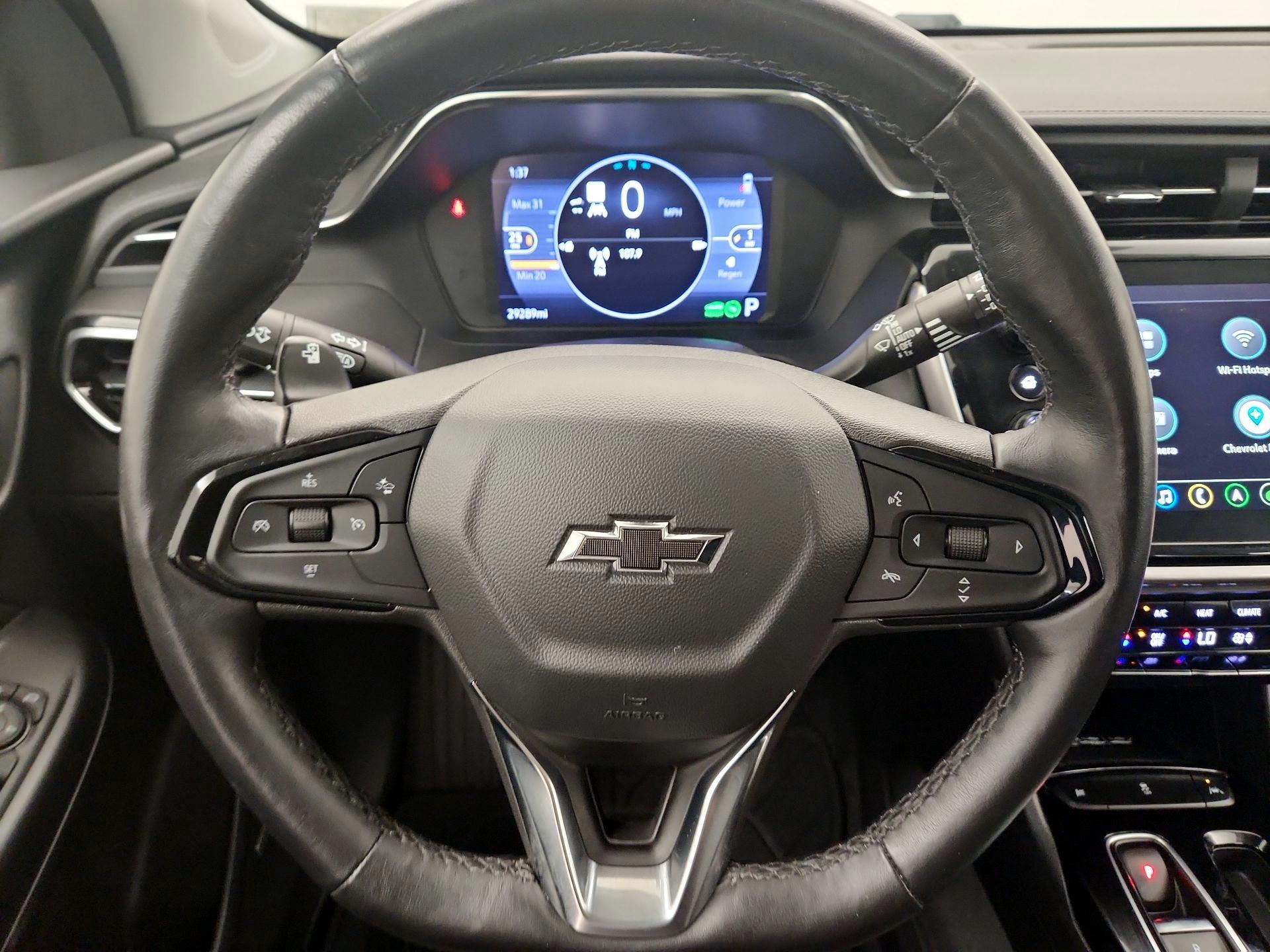 Thumbnail: 2023 Chevrolet Bolt EUV - 10
