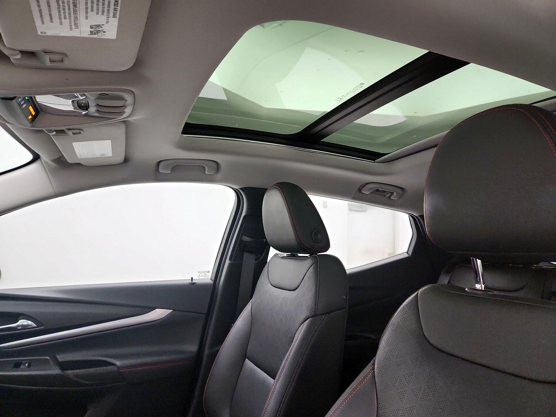 Thumbnail: 2023 Chevrolet Bolt EUV - 20