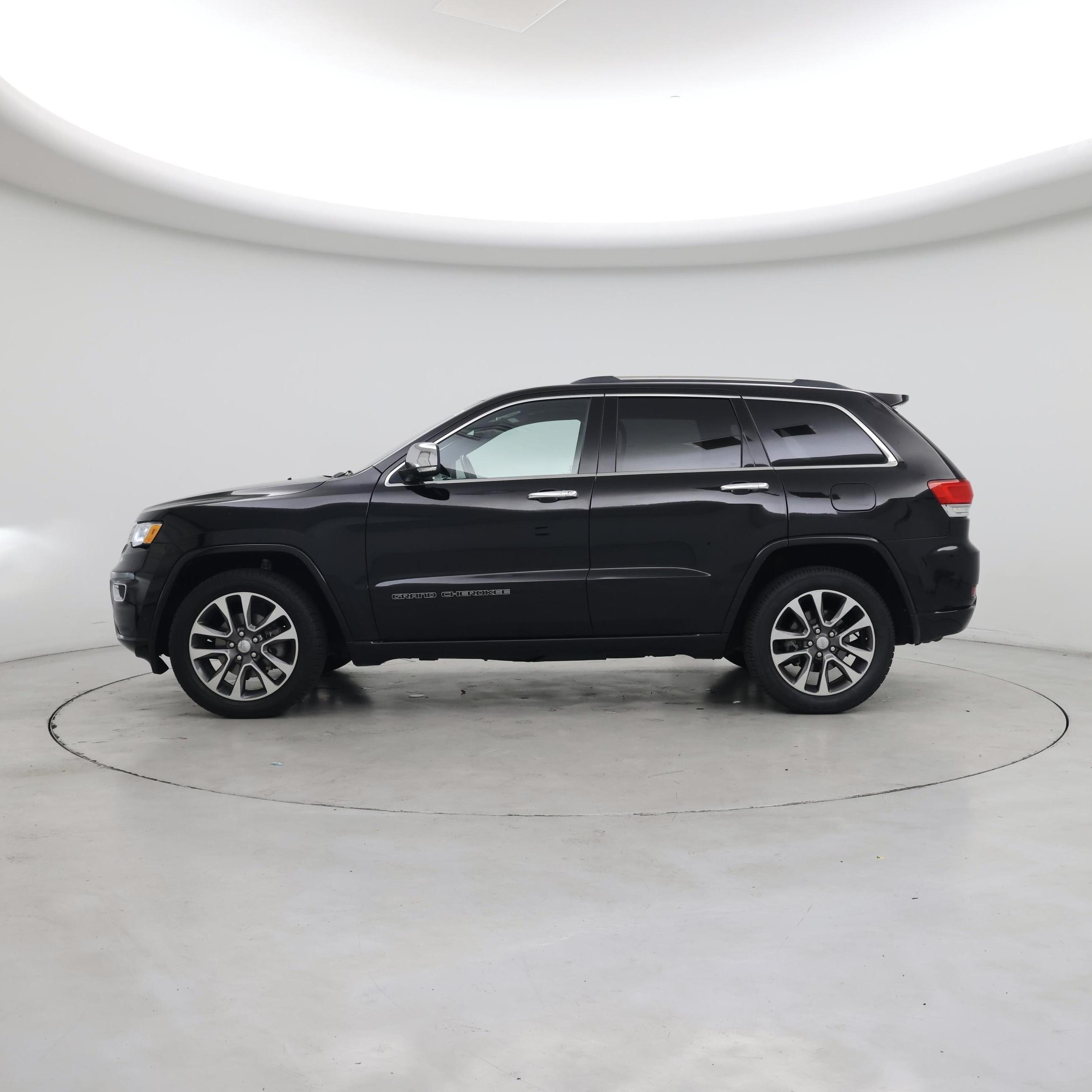 Thumbnail: 2018 Jeep Grand Cherokee - 3
