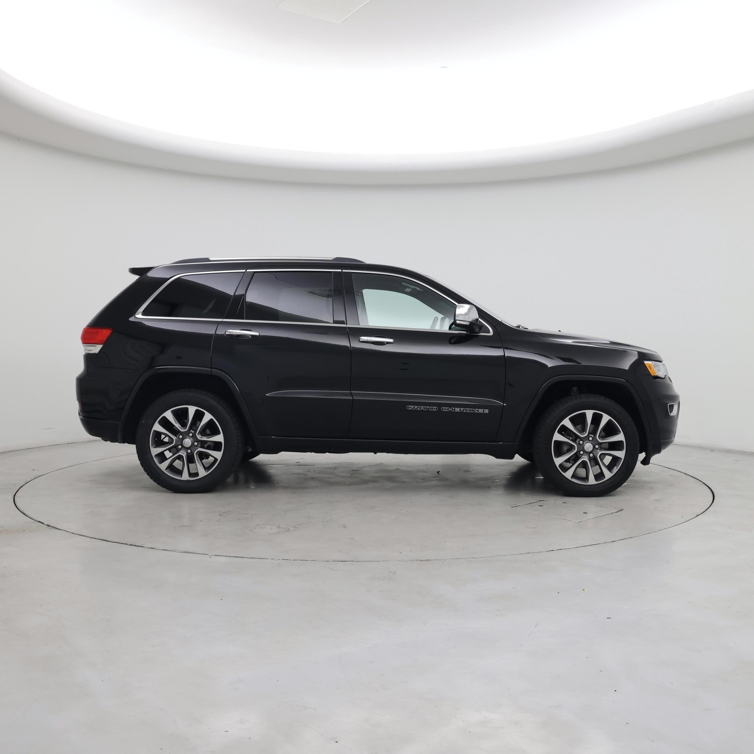 Thumbnail: 2018 Jeep Grand Cherokee - 7