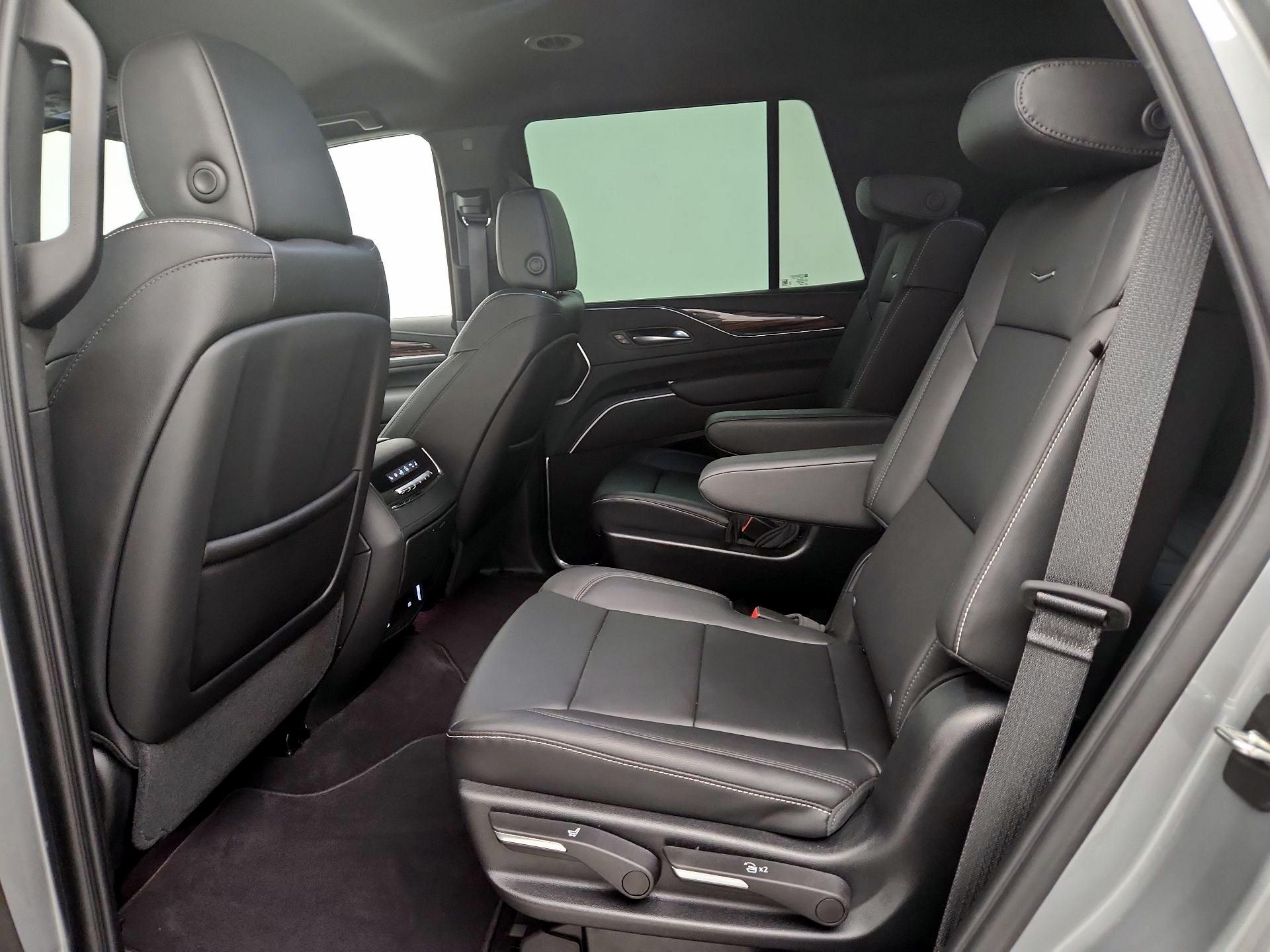 Thumbnail: 2023 Cadillac Escalade - 20