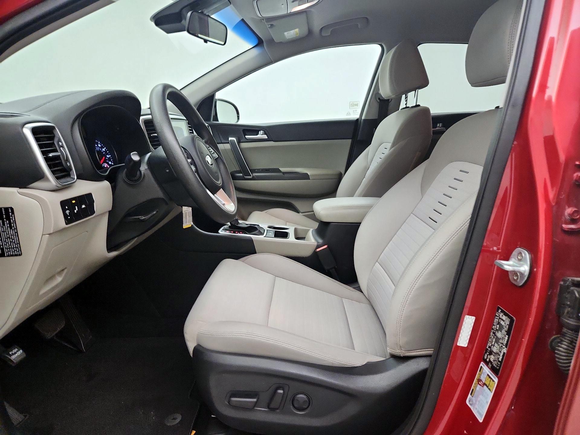 Thumbnail: 2020 Kia Sportage - 11