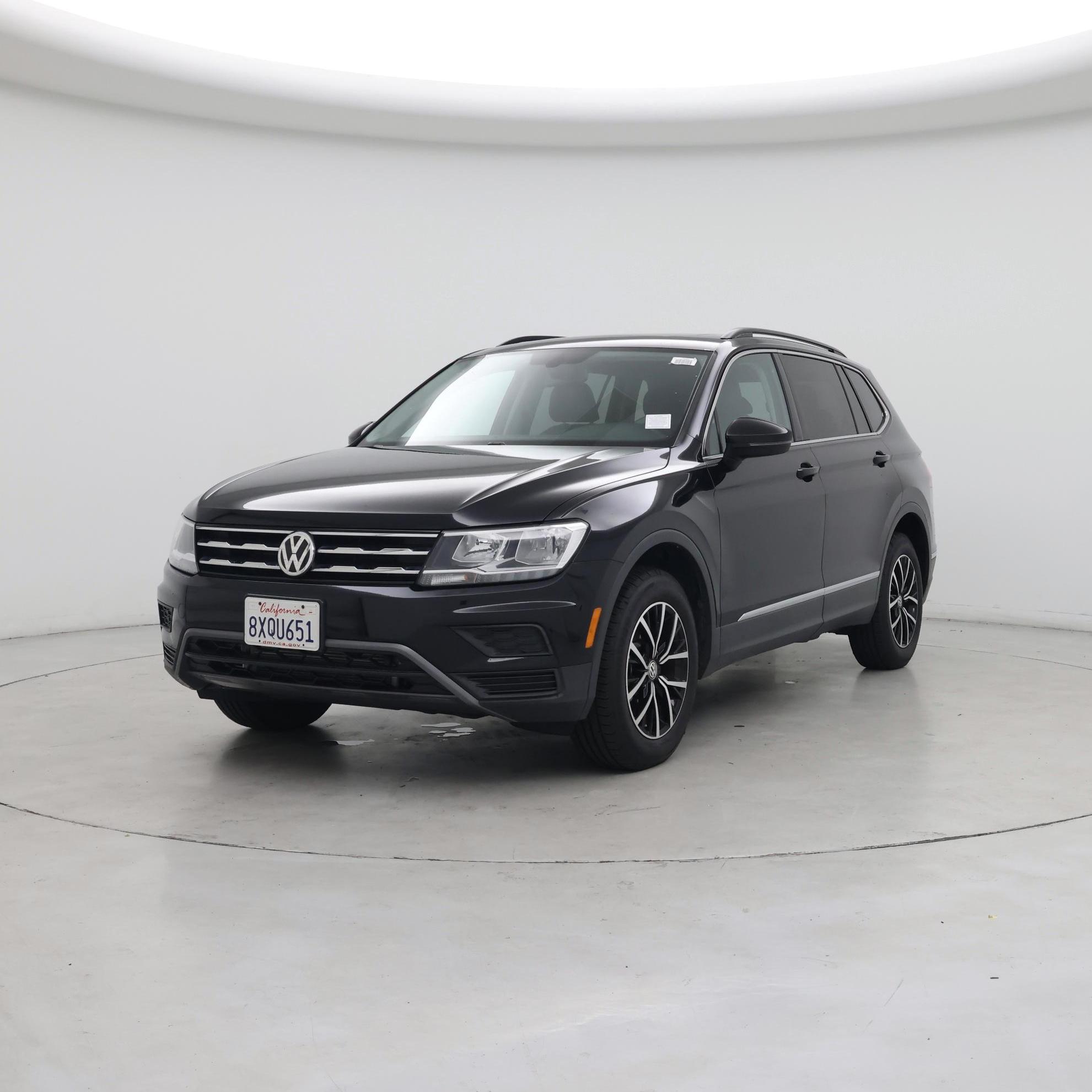 Thumbnail: 2021 Volkswagen Tiguan - 4