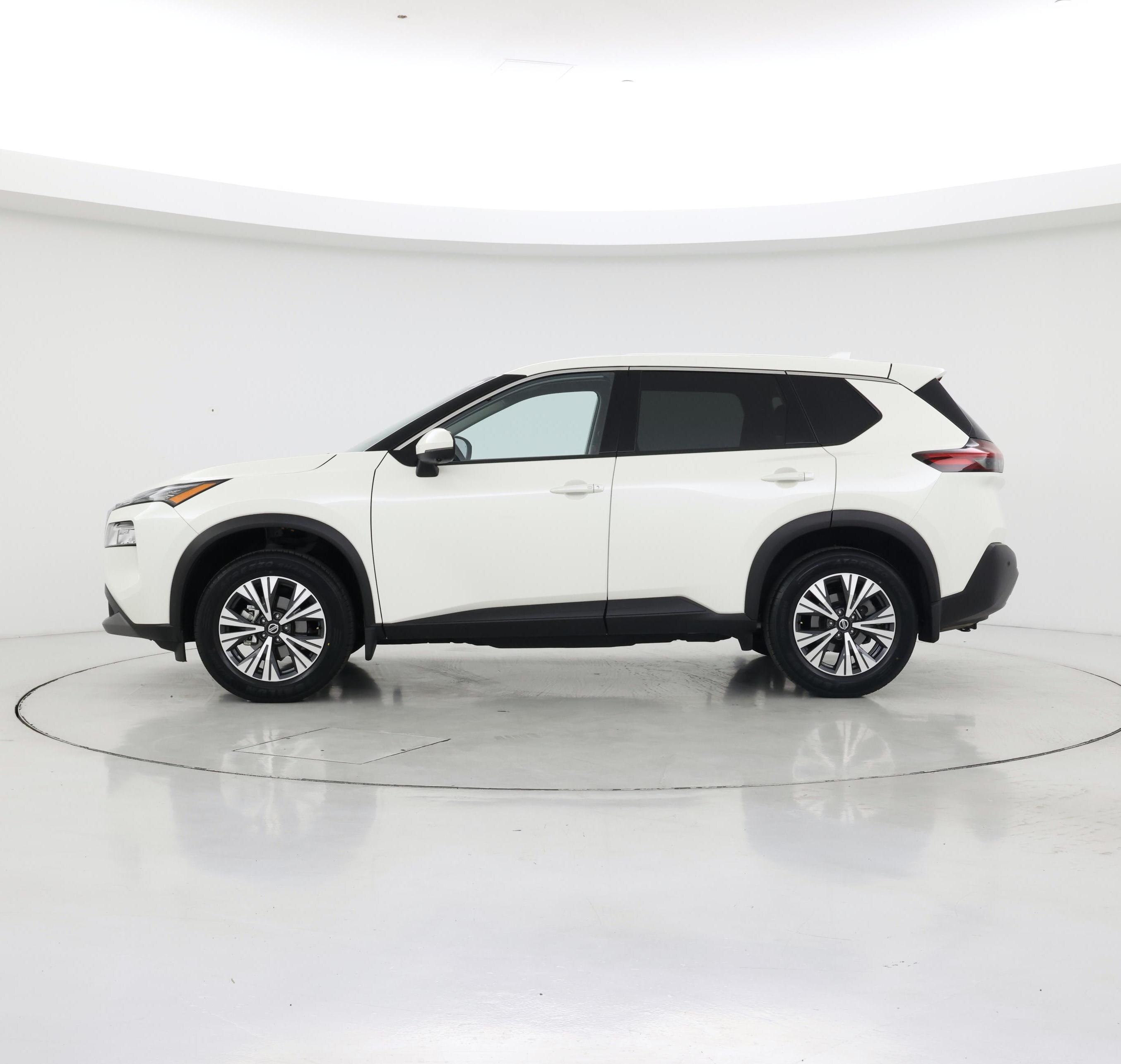 Thumbnail: 2021 Nissan Rogue - 3