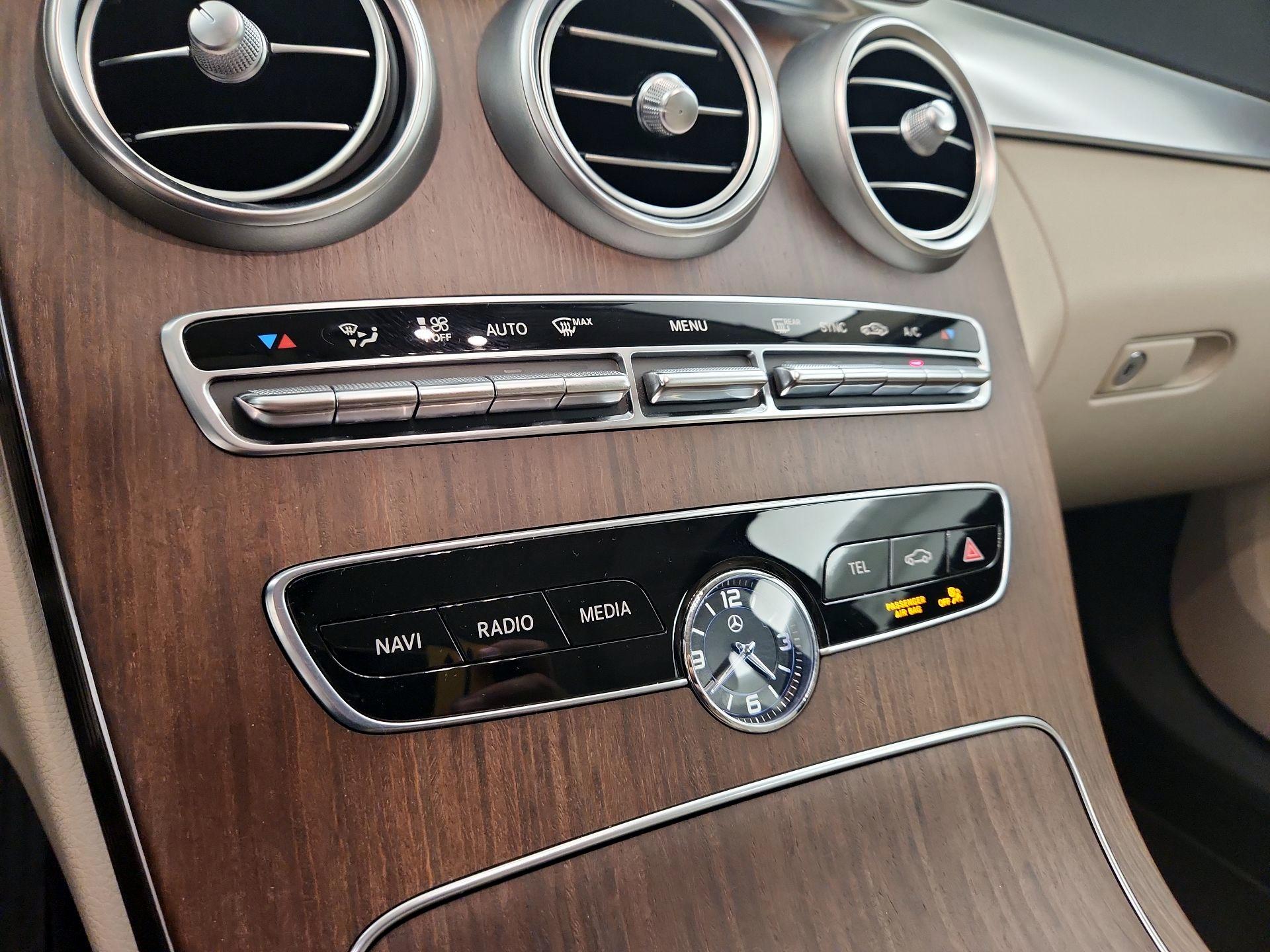 Thumbnail: 2021 Mercedes-Benz C-Class - 16