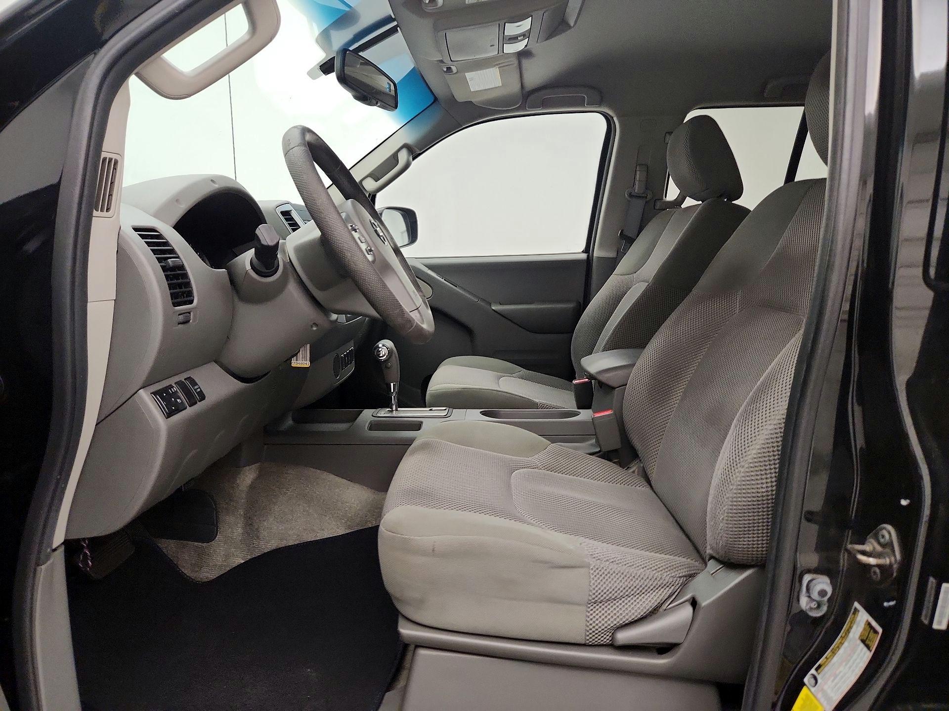 Thumbnail: 2015 Nissan Frontier - 11