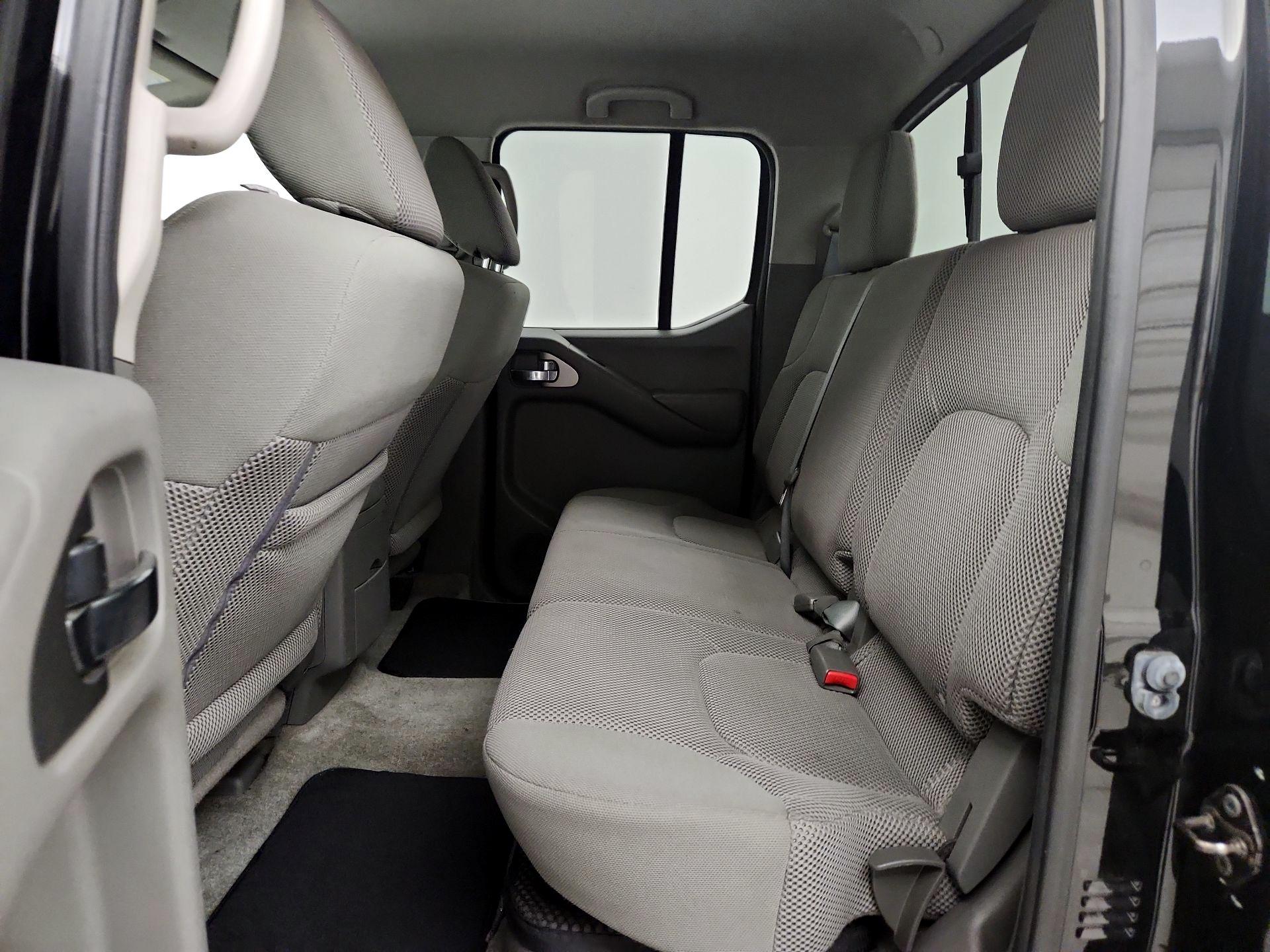 Thumbnail: 2015 Nissan Frontier - 19