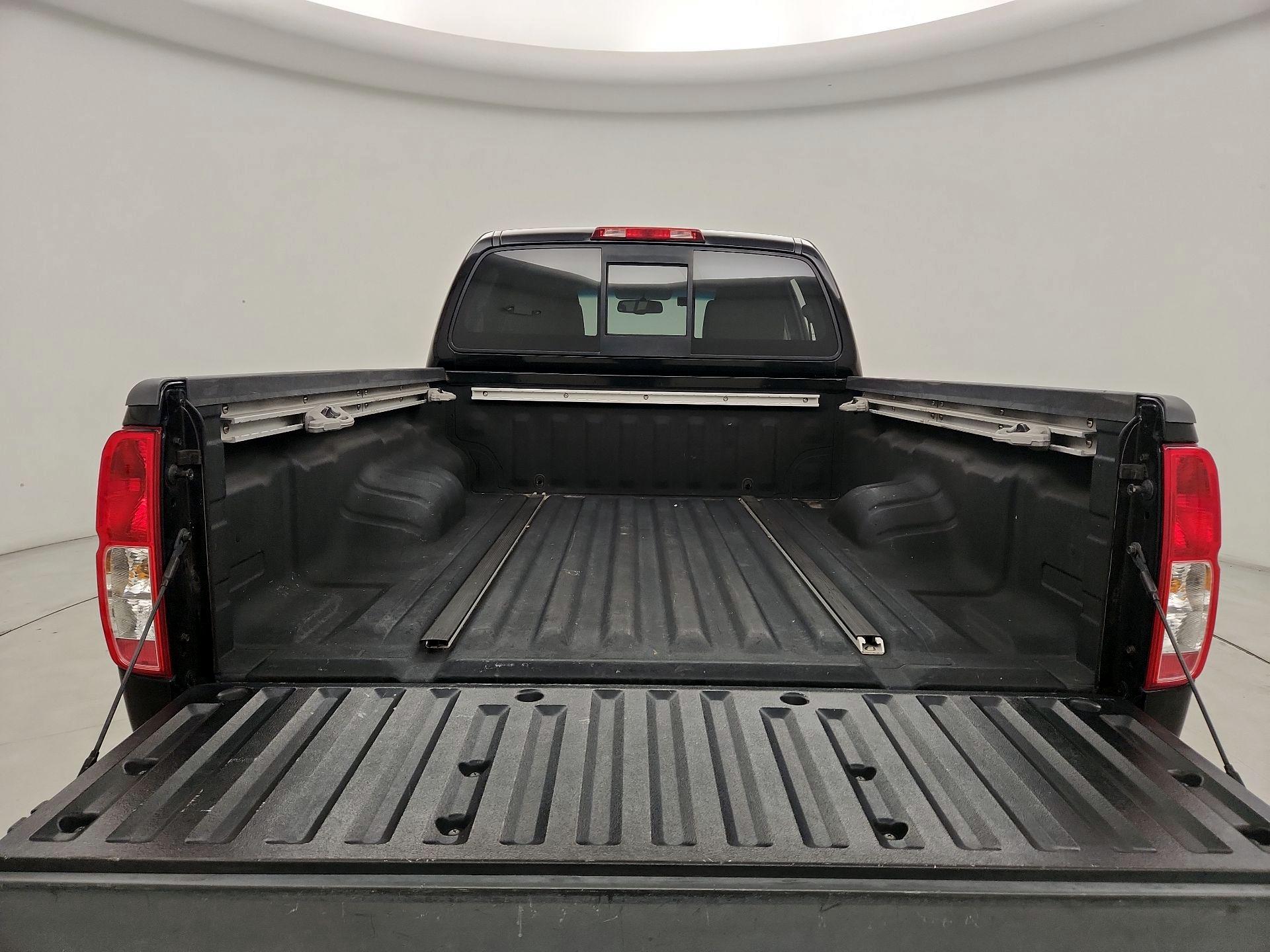 Thumbnail: 2015 Nissan Frontier - 20