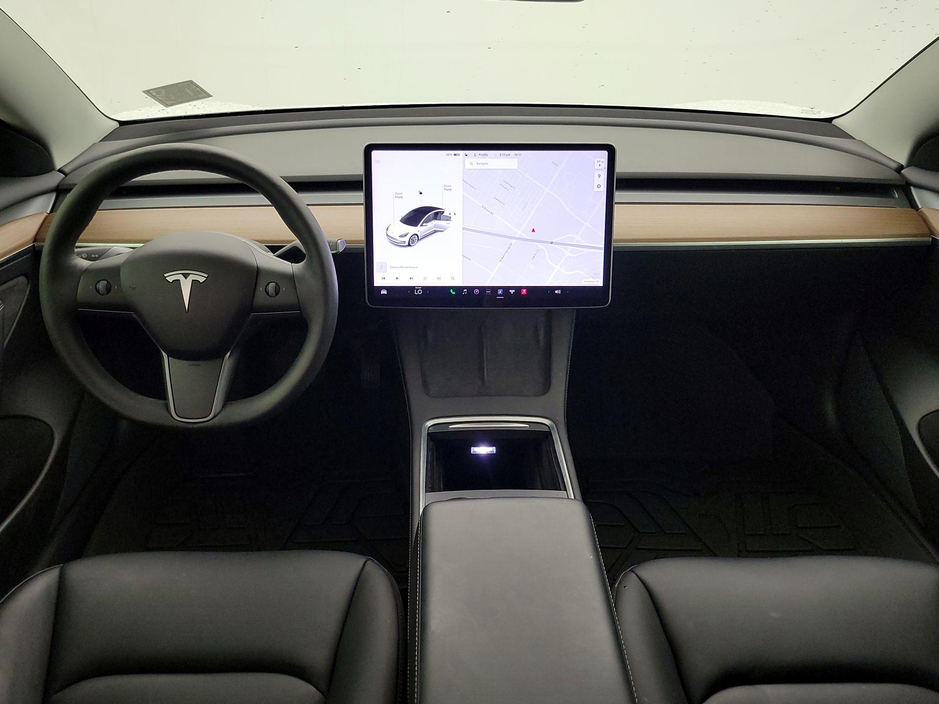 Thumbnail: 2021 Tesla Model 3 - 9