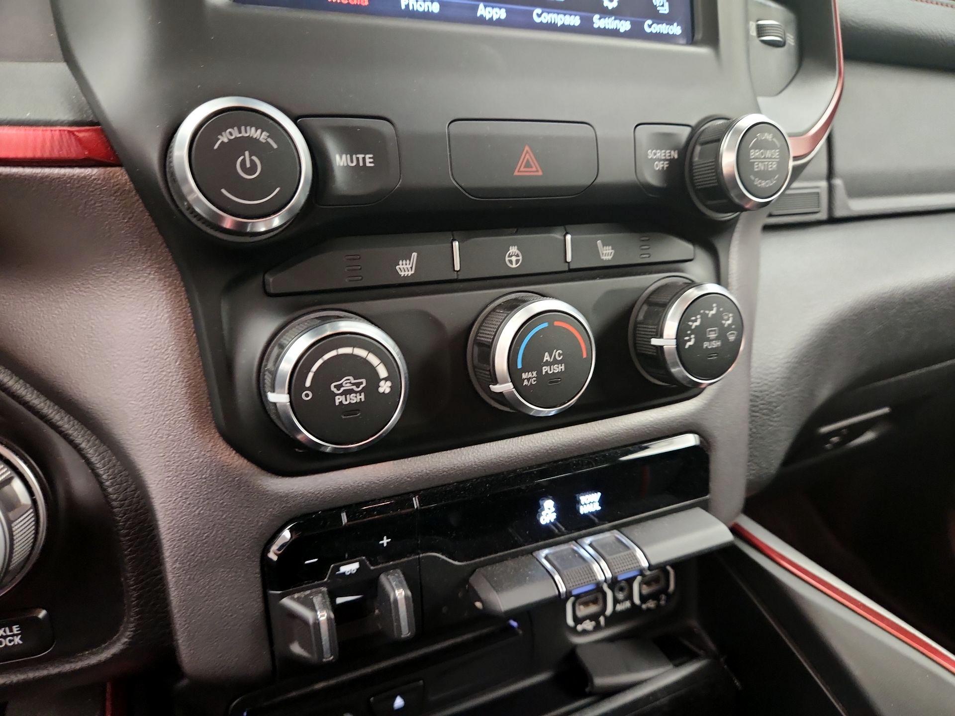 Thumbnail: 2019 RAM 1500 - 16
