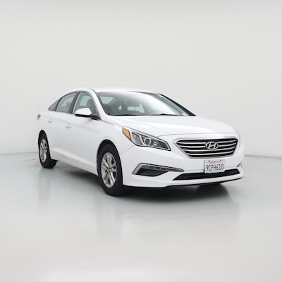 White 2015 Hyundai Sonata SE