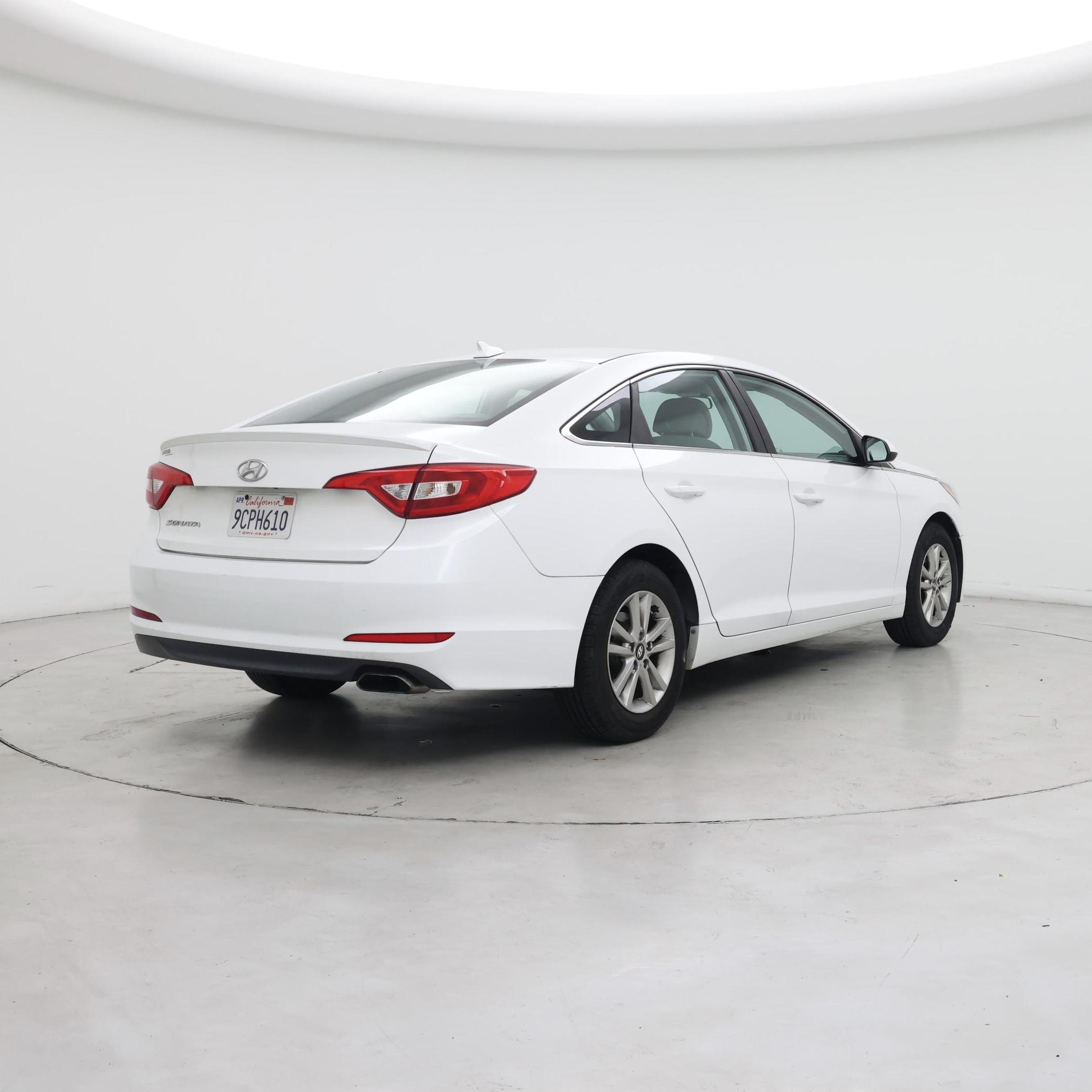 Thumbnail: 2015 Hyundai Sonata - 8
