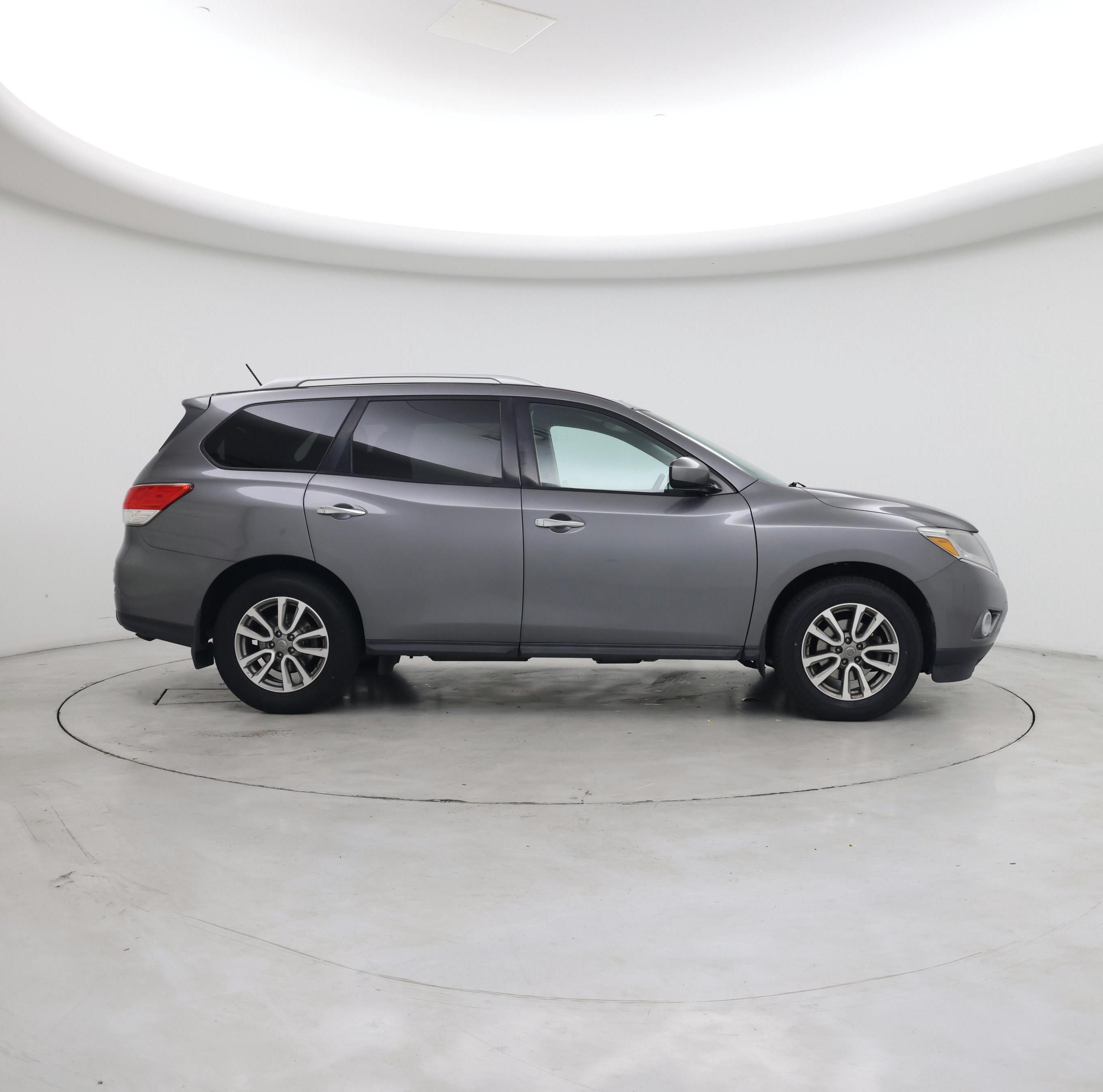 Thumbnail: 2016 Nissan Pathfinder - 7