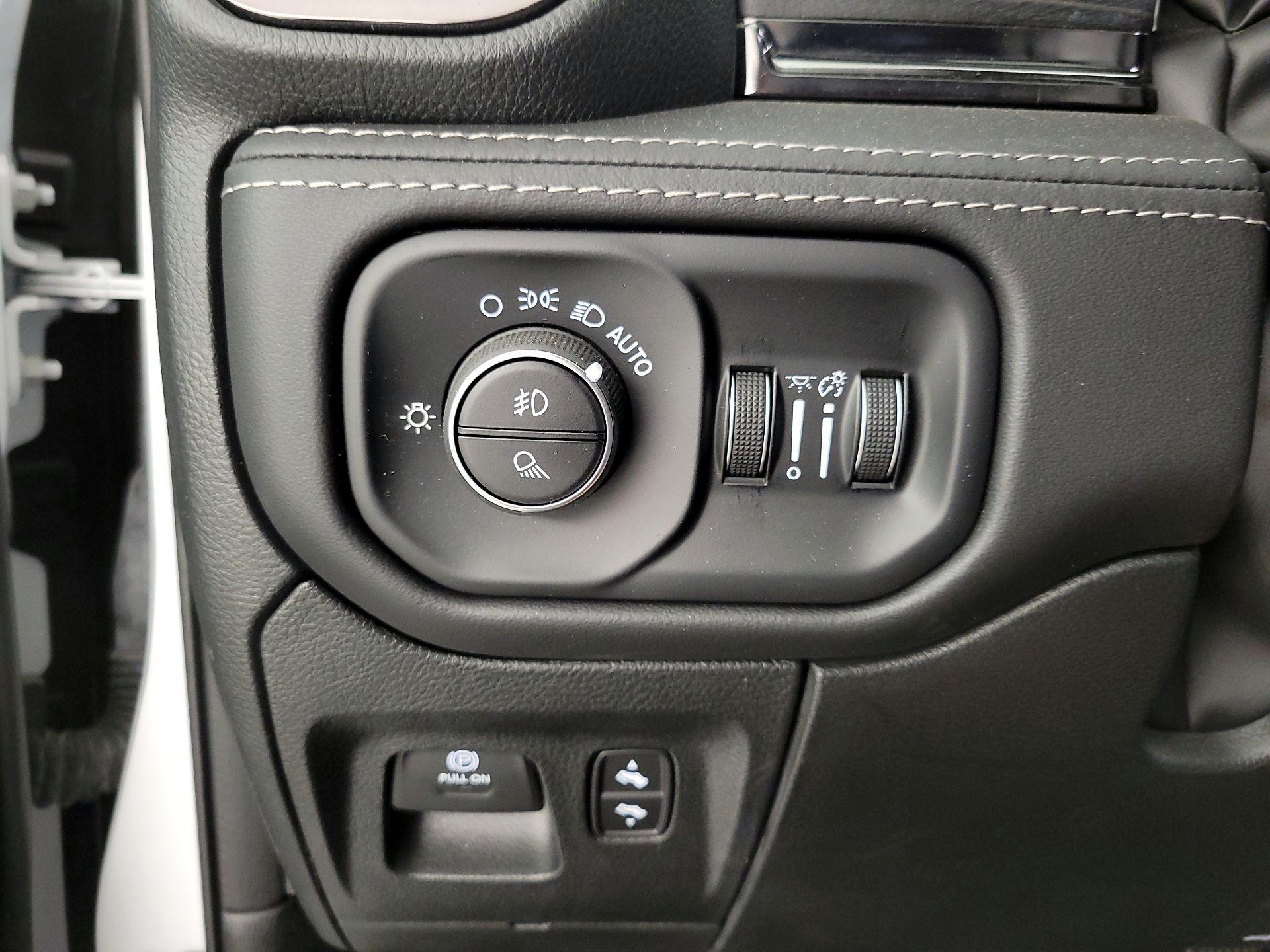 Thumbnail: 2024 RAM 1500 - 13