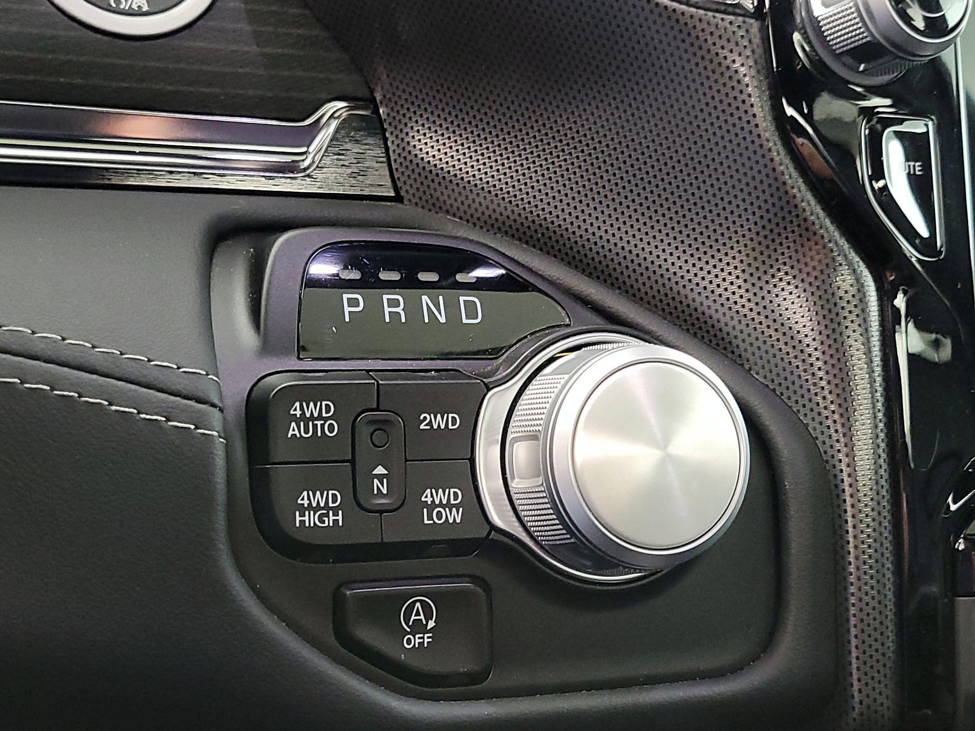 Thumbnail: 2024 RAM 1500 - 18