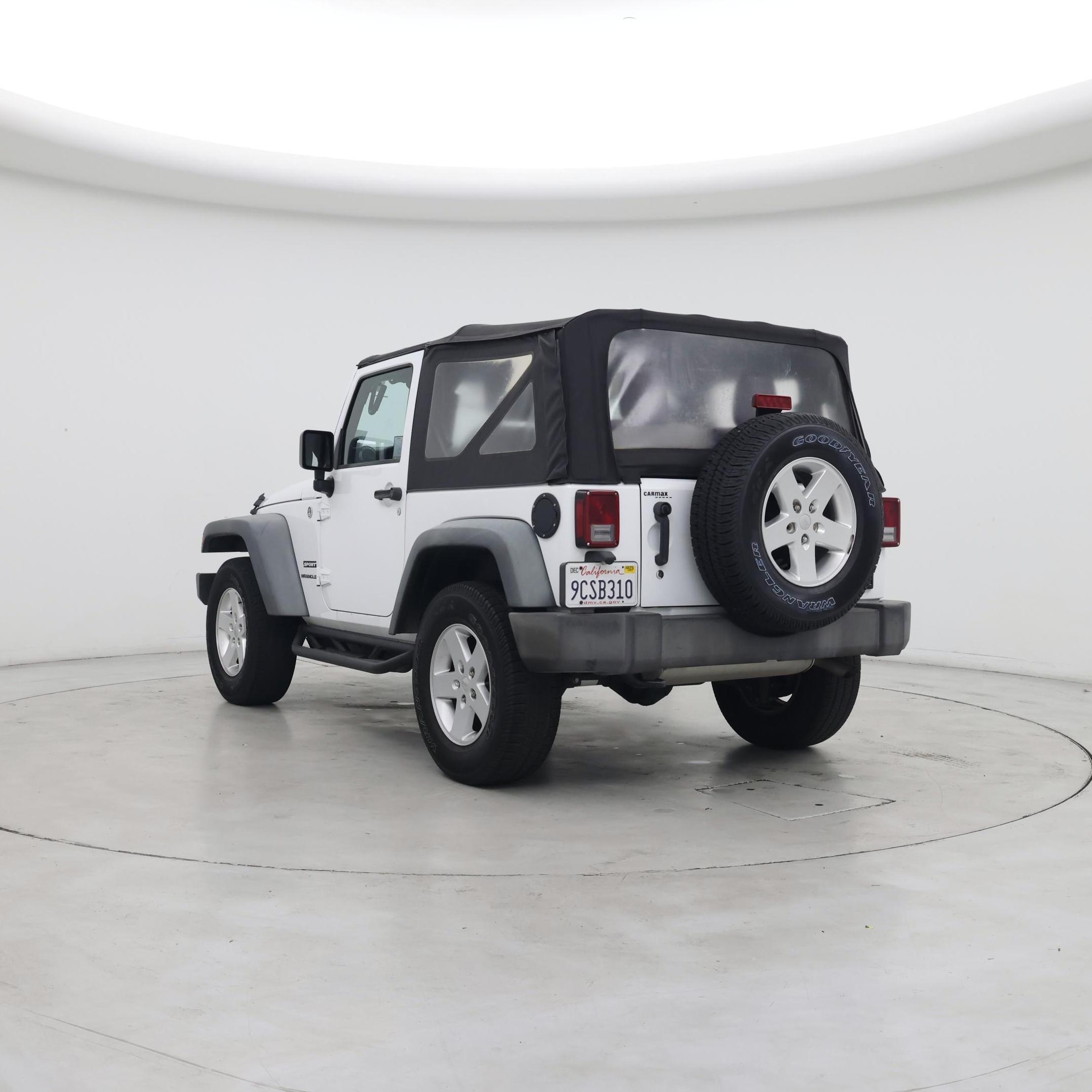 Thumbnail: 2014 Jeep Wrangler - 2