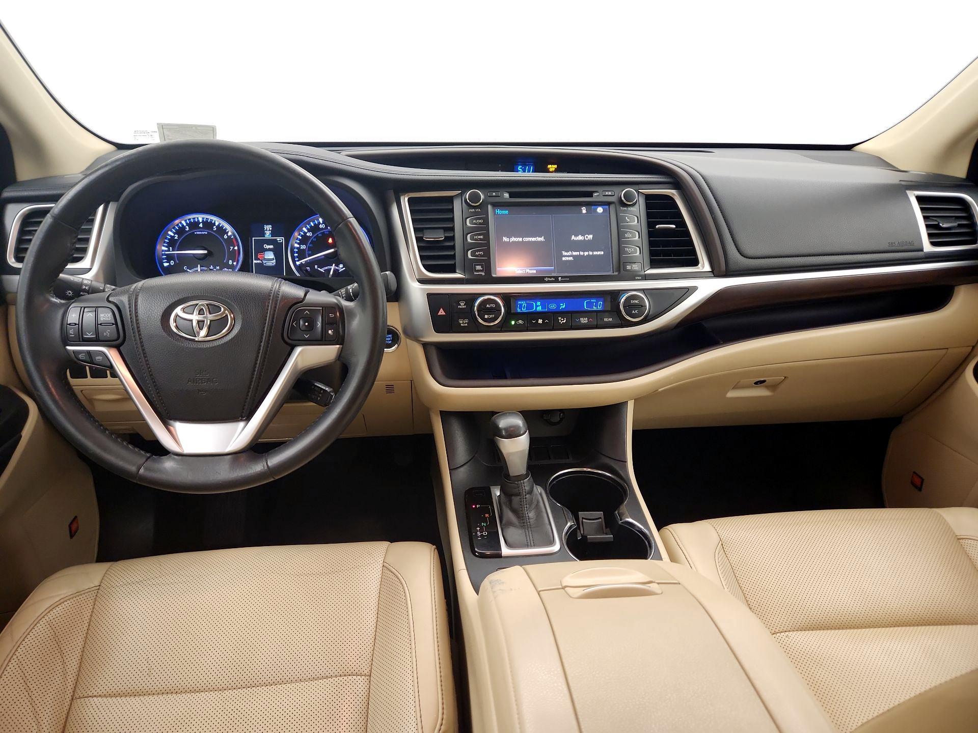 Thumbnail: 2014 Toyota Highlander - 9