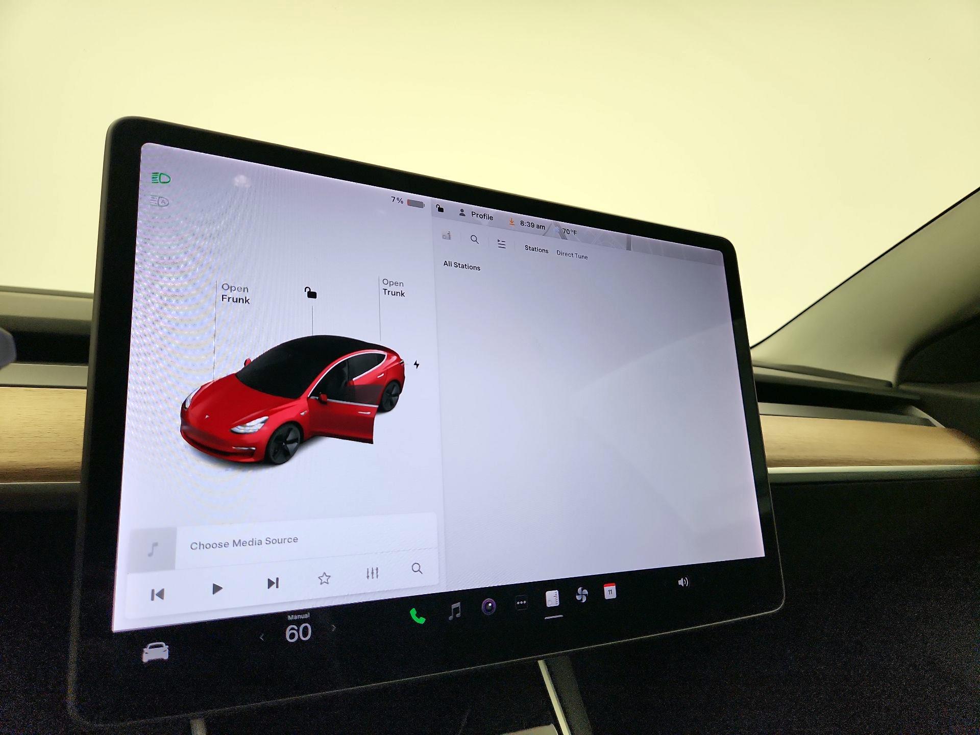 Thumbnail: 2019 Tesla Model 3 - 15