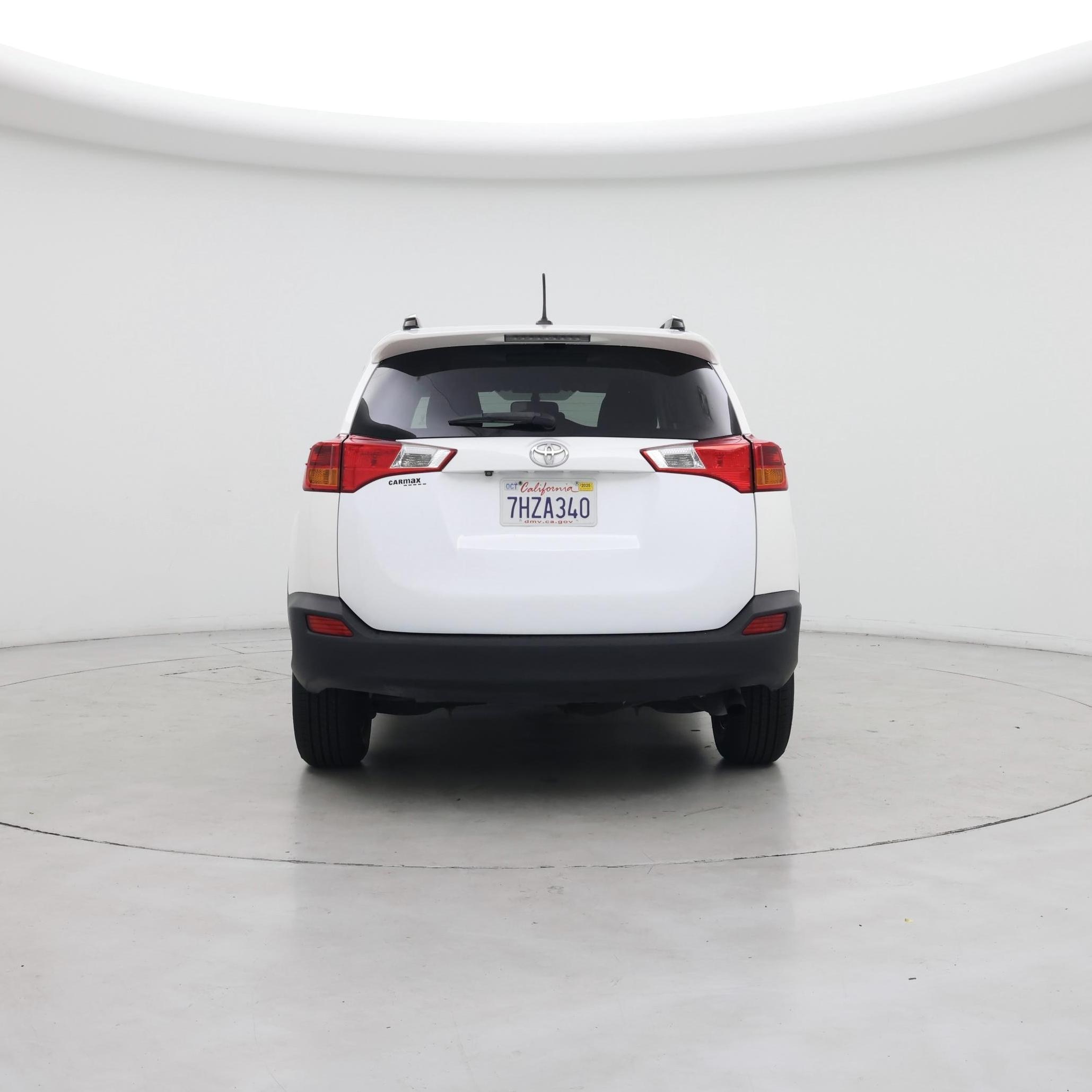 Thumbnail: 2015 Toyota RAV4 - 6