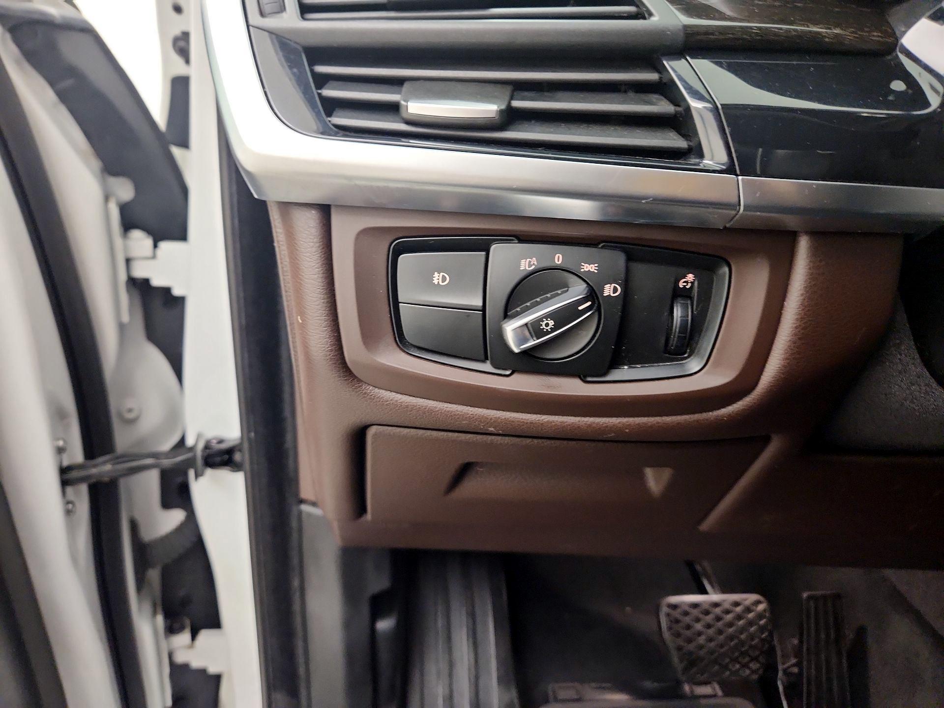 Thumbnail: 2018 BMW X5 - 13