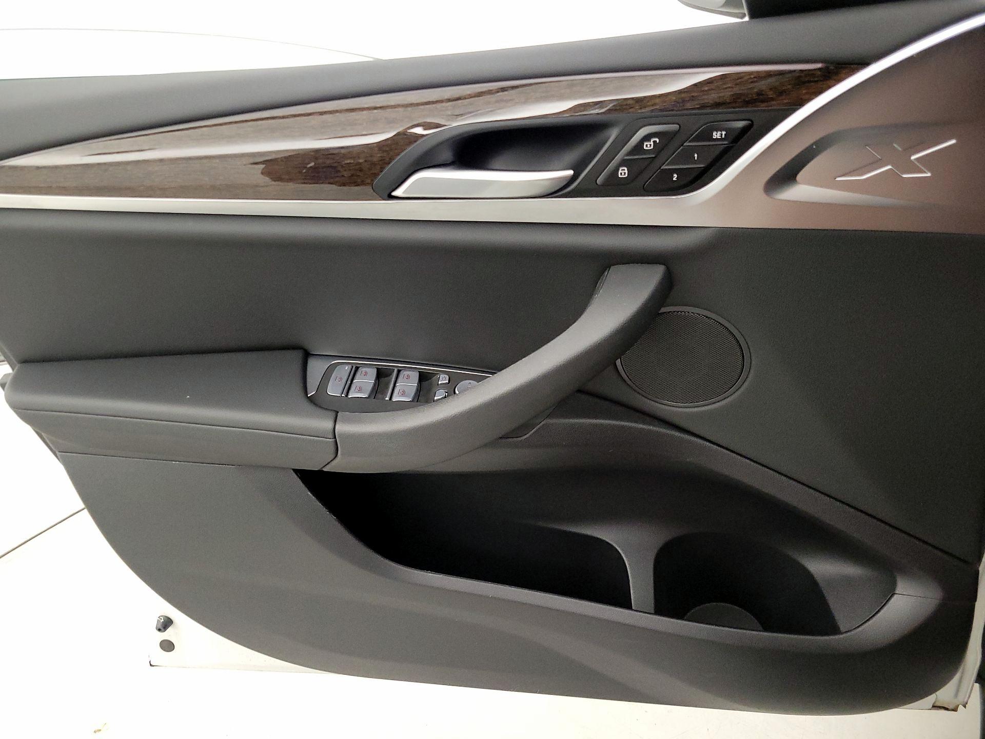 Thumbnail: 2023 BMW X3 - 12