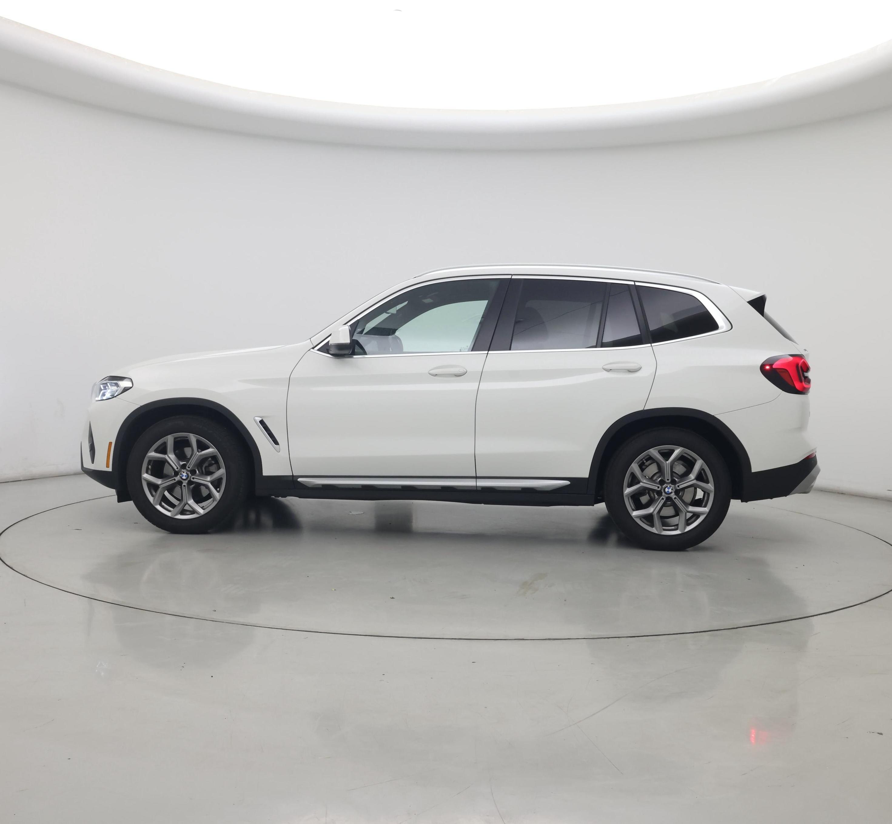 Thumbnail: 2023 BMW X3 - 3